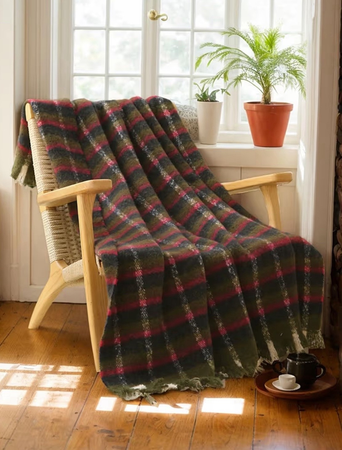 Loving this throw blanket perfect for Christmas 🎅 

#LTKStyleTip #LTKSeasonal #LTKHome