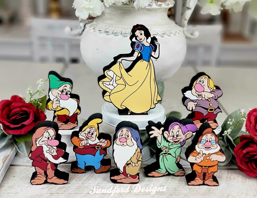Snow White and the Seven Dwarfs Tiered Tray Decor - Charming Snow White and Wooden Dwarfs - Etsy | Etsy (US)