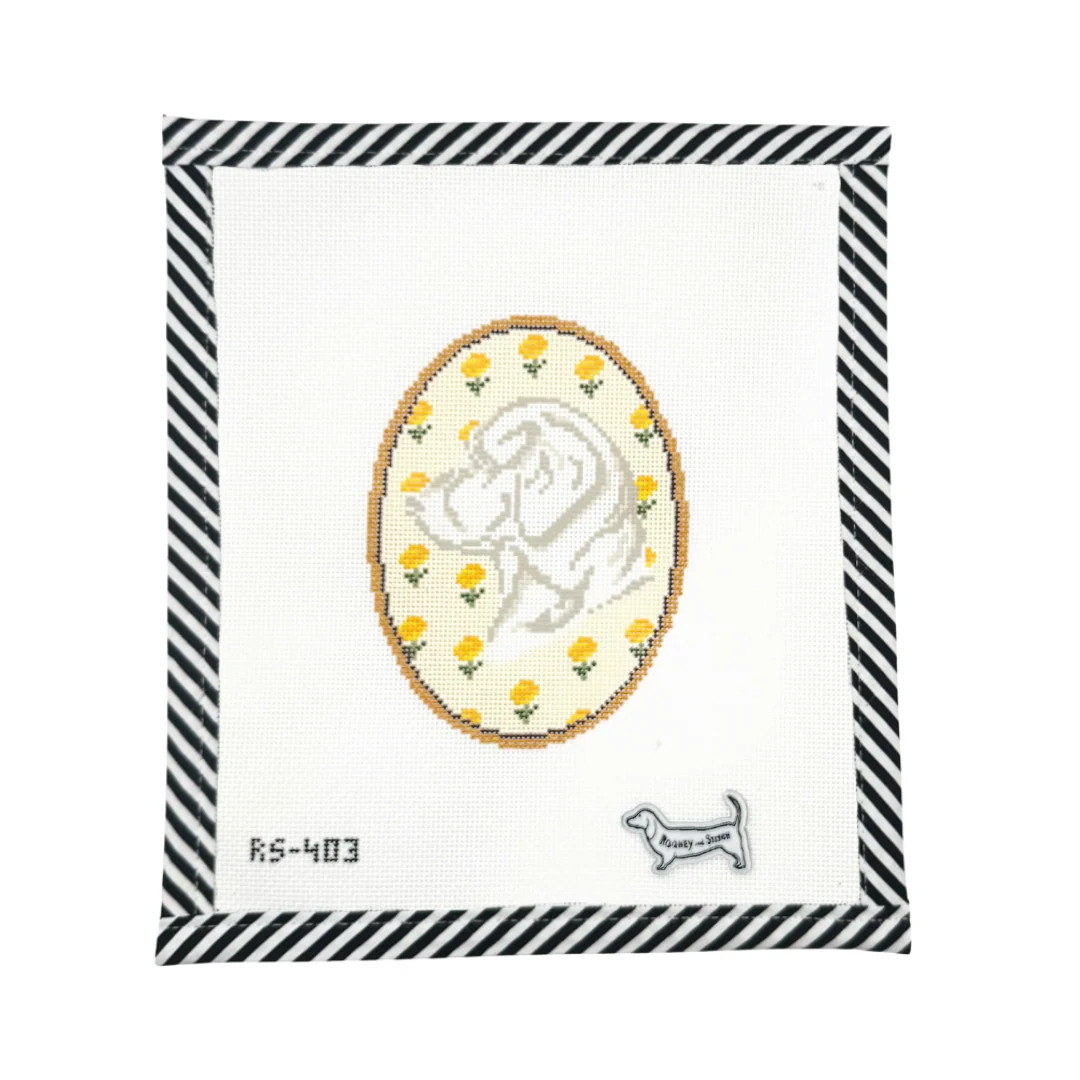 The Labrador Retriever Flower Cameo | Atlantic Blue Canvas