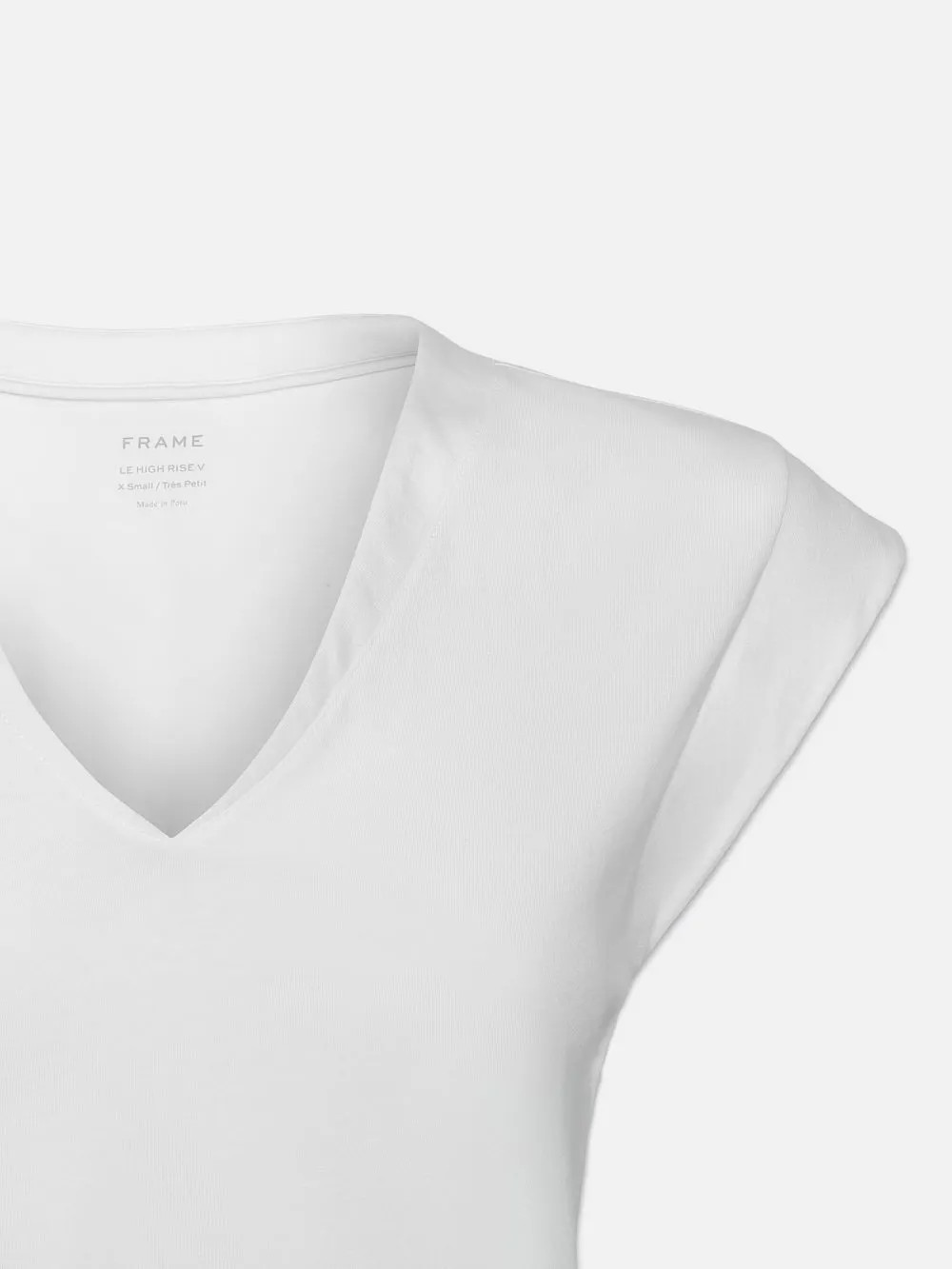 Le High Rise V Neck Tee  in  Blanc | Frame Denim