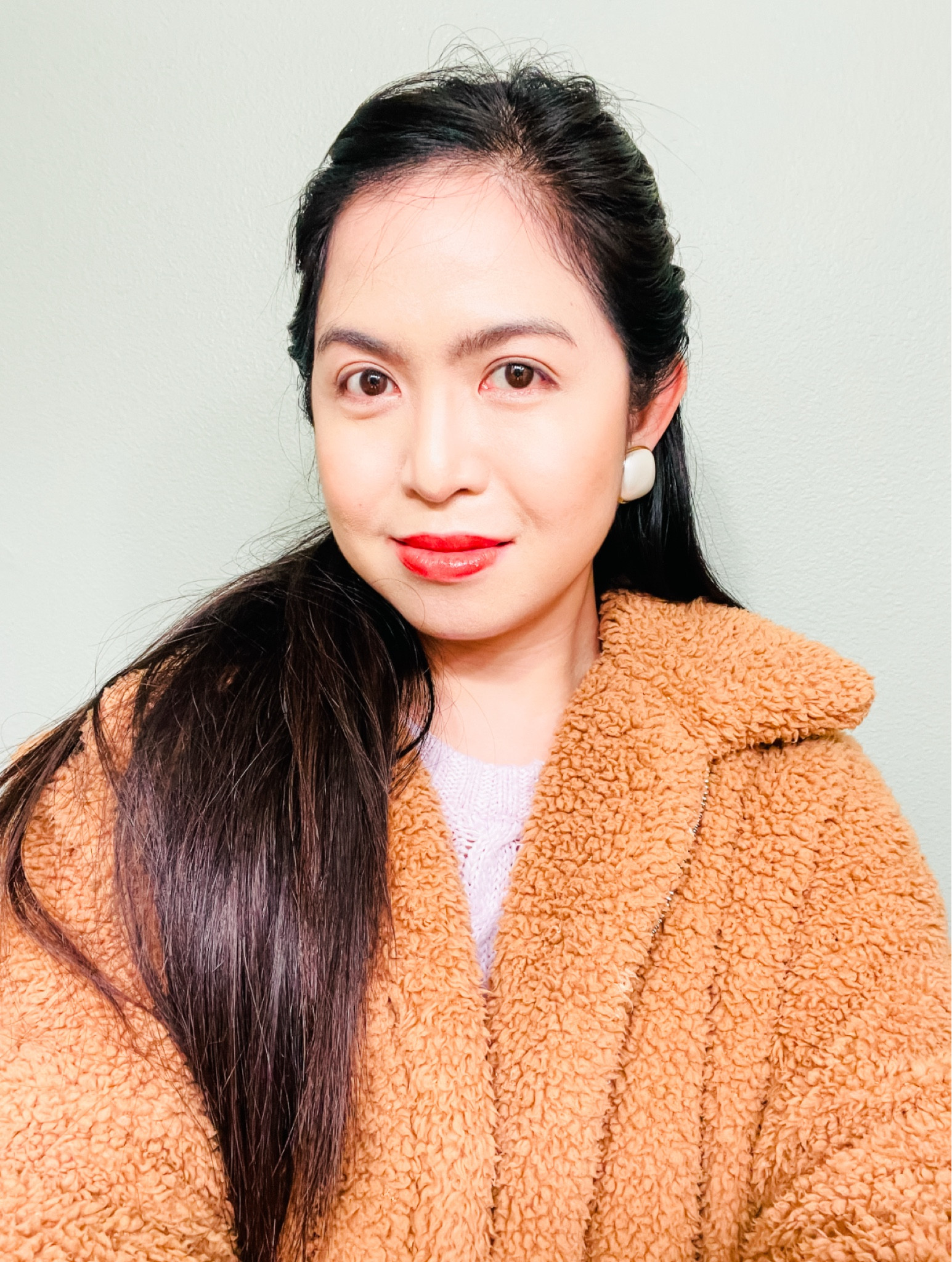 Snuggle up in this cozy coat, super affordable, it’s on sale! Super warm perfect for cold mornings and hanging out at home!🤗🍁🥶🎅






#ltkseasonal #ltksalealert #ltkU #ltkstyletip #ltkfindsunder100 #ltkfindsunder50 #ltkactive #ltkactive #ltktravel #amazon #cozystyle 

#LTKGiftGuide #LTKSaleAlert #LTKHoliday