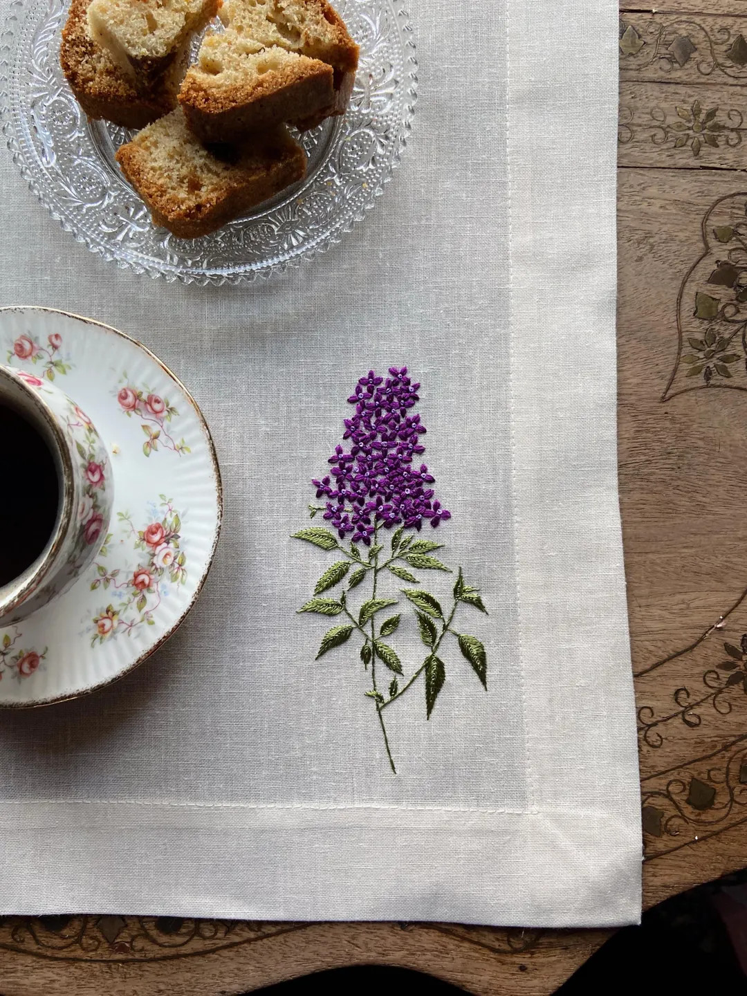 Hand Embroidered Linen Placemats, Purple Lilac Floral, Spring Table Decor - Etsy | Etsy (US)
