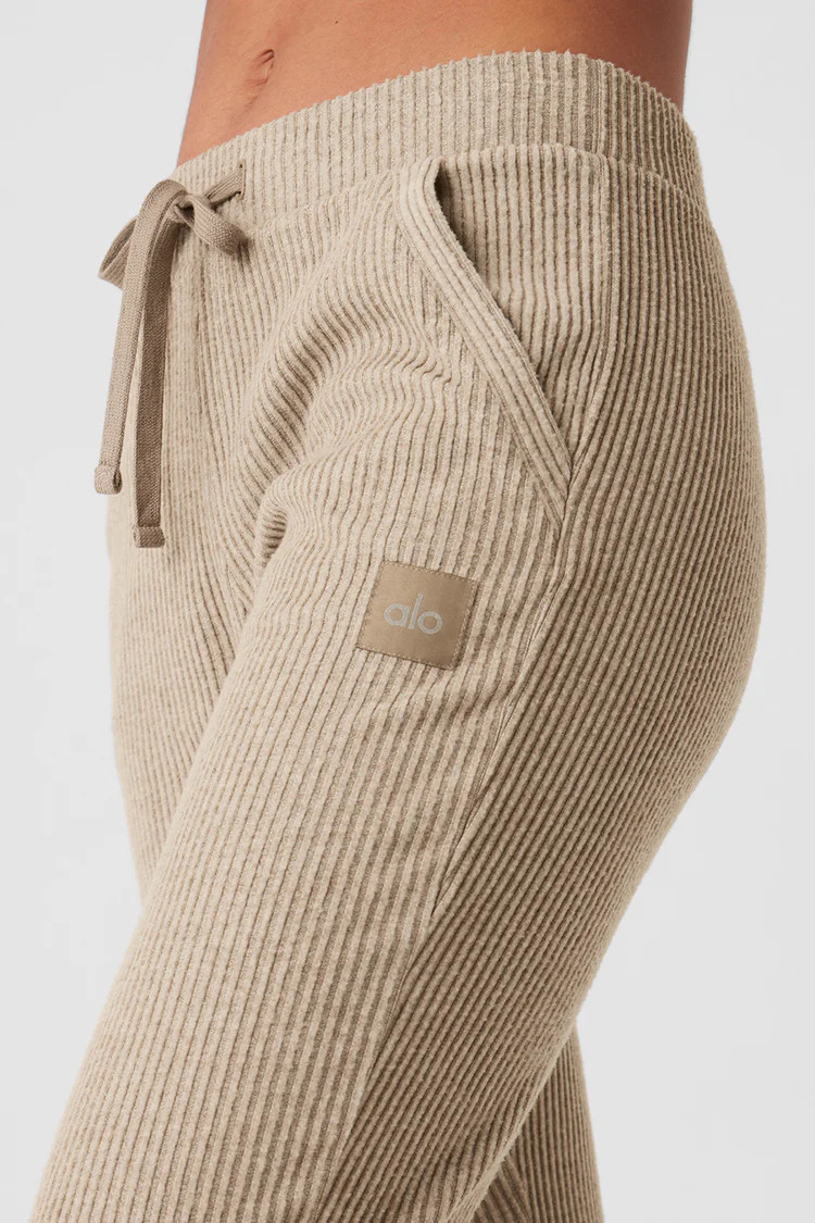 Muse Sweatpant | Alo Yoga (US)