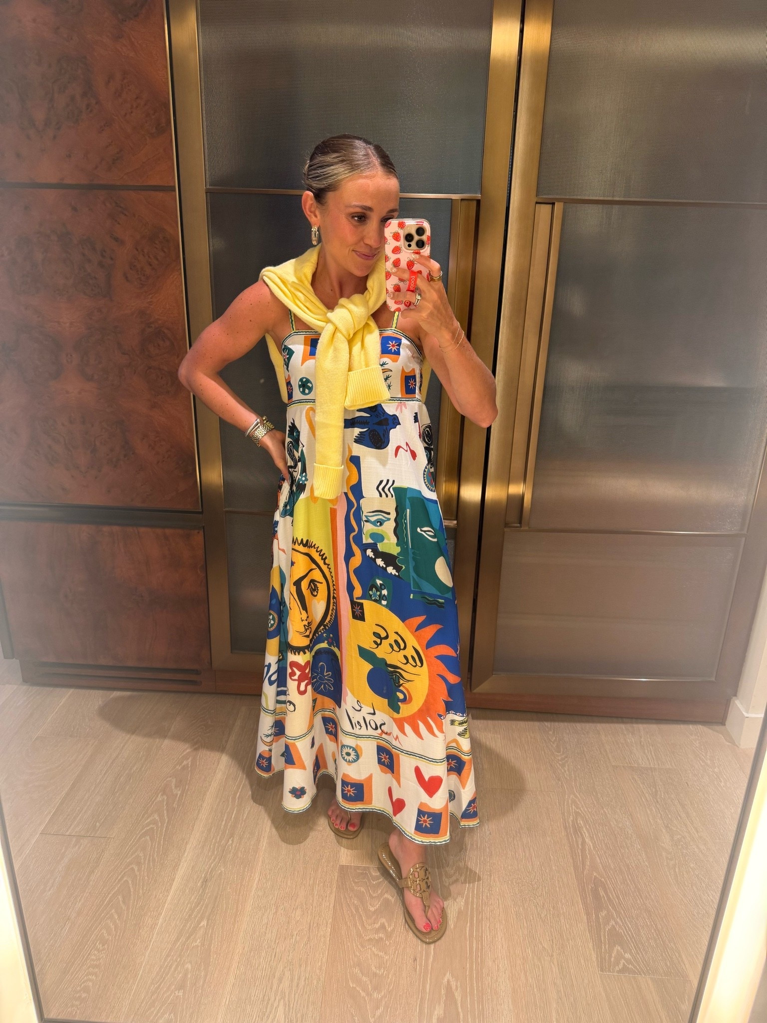Chicago dinner fit! Dress is from a local boutique in Charleston, “Sloane’s” but linked similar!

#LTKootd #LTKgrwm