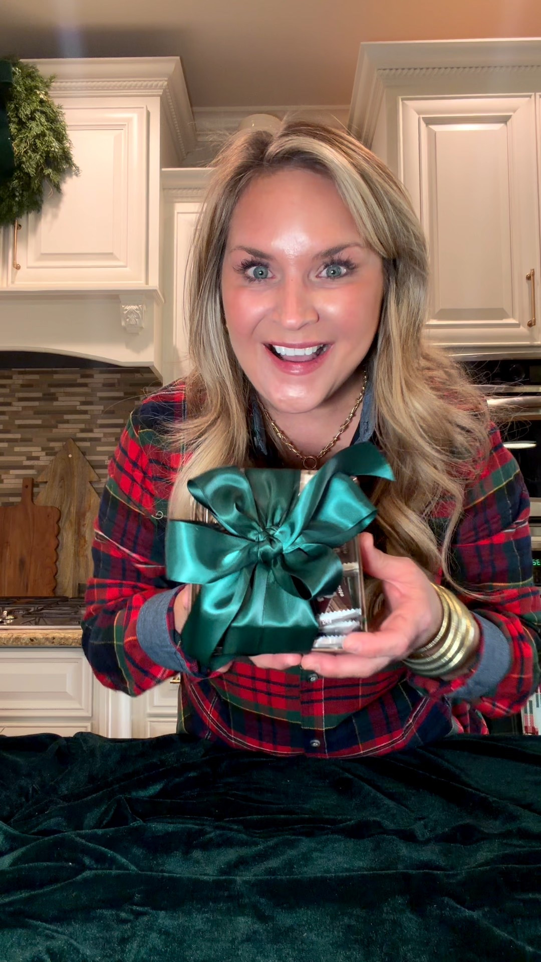 The easiest budget friendly gift that everyone loves. This sweet little s’mores box is filled with graham crackers, Hershey bars and marshmallows and wrapped with the prettiest bow. Perfect for teachers, neighbors, coworkers or any family you adore. It’s cute, thoughtful and such a fun way to gift a cozy Christmas moment. Shop everything inside right here.

#LTKHoliday #LTKSeasonal #LTKHome