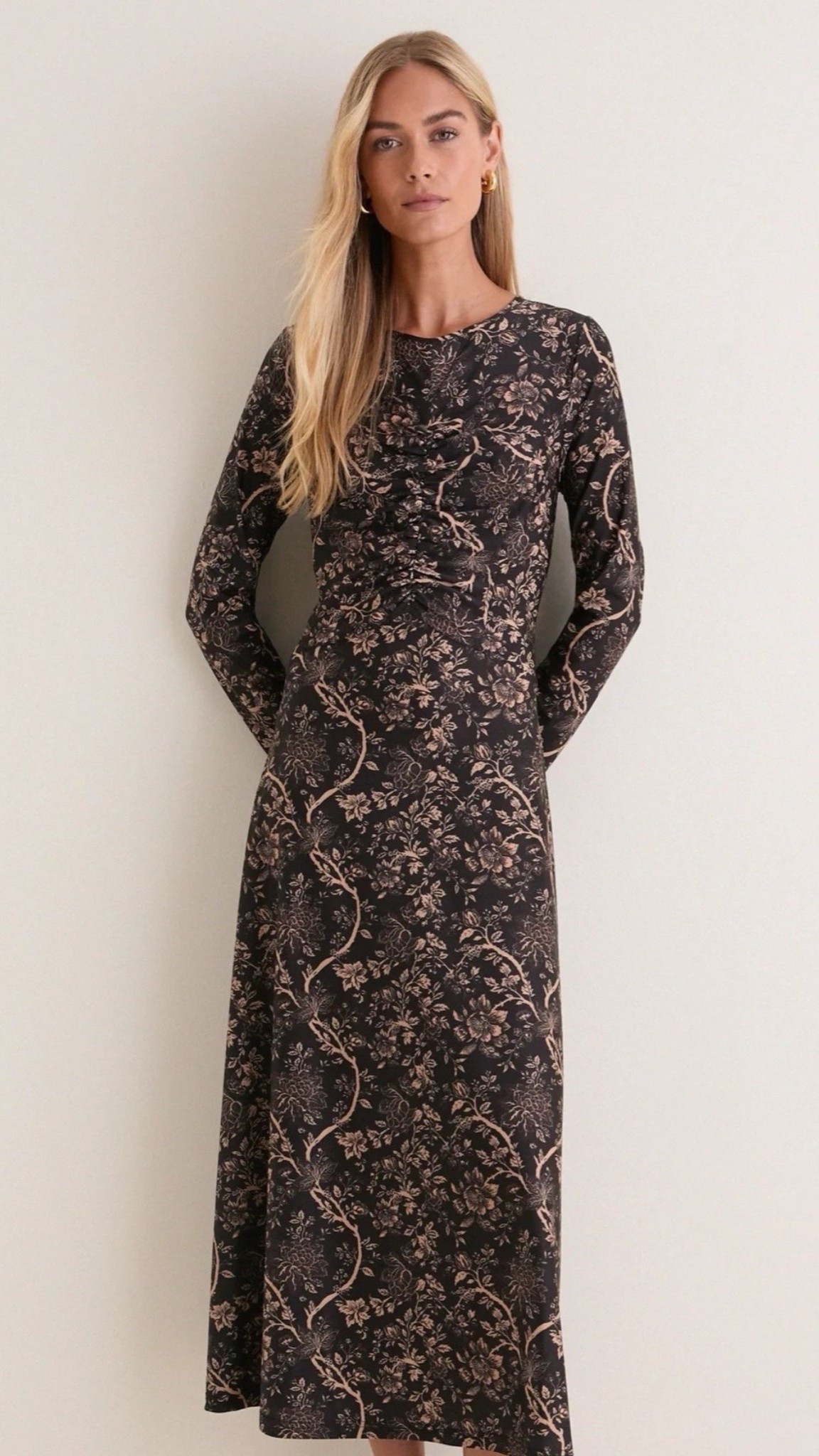 New from Tuckernuck.

fall dress,, date night, girls night out

#LTKootd #LTKWorkwear