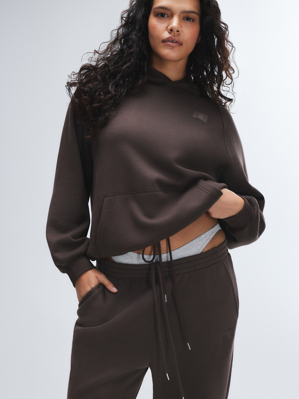 Essential Fleece Classic Sweatpant | Savage x Fenty - North America