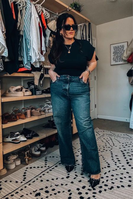 Midsize express spring outfit Rouched tee large Wide leg jeans have some stretch wearing a 16 regular. I sized up one for a more roomy comfy fit

#LTKstyletip #LTKmidsize #LTKSeasonal