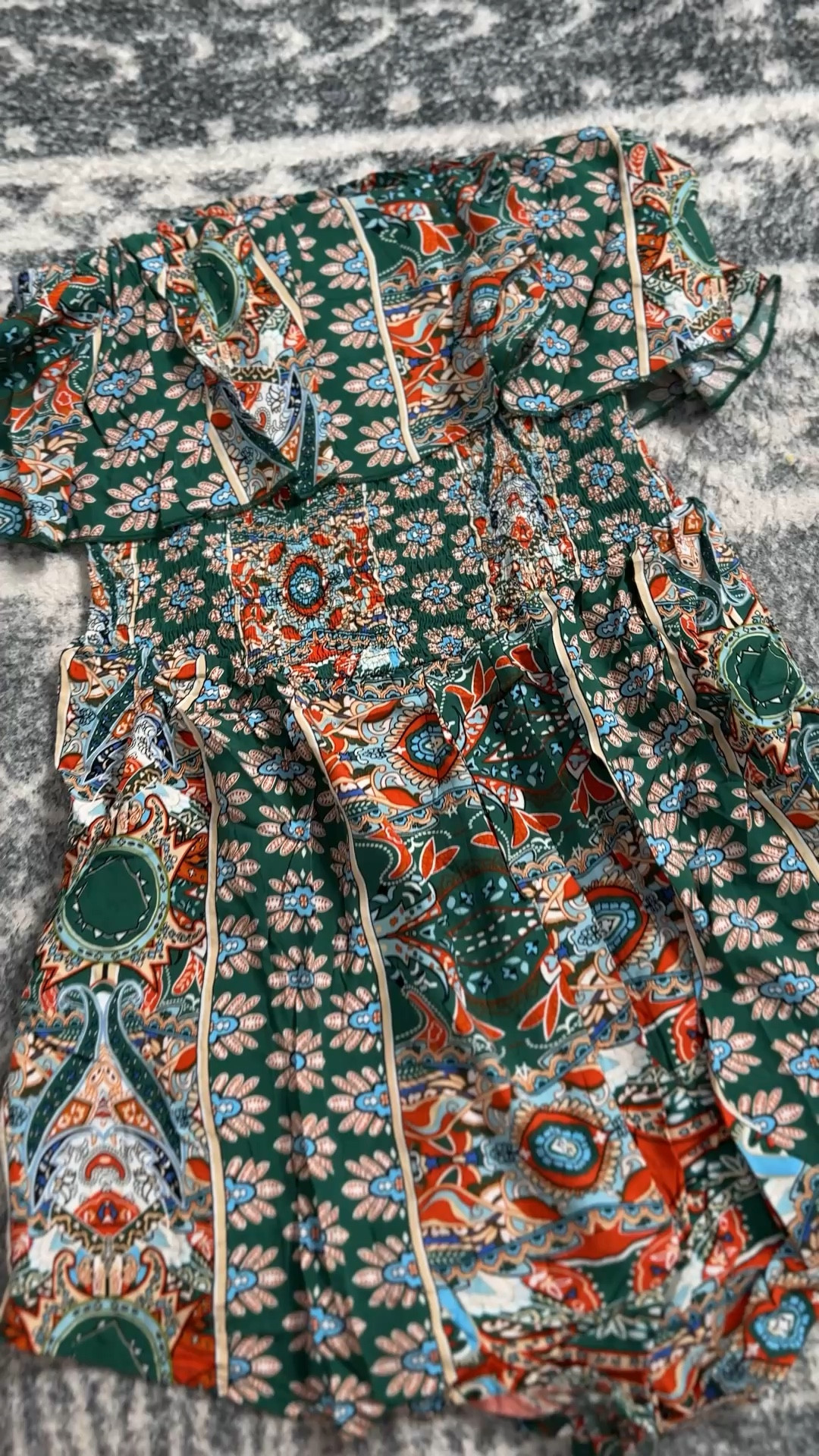 Bring on summer so I can wear this combo!! Romper comes in other cute colors/prints and runs true to size 

#LTKSeasonal #LTKPetite #LTKootd