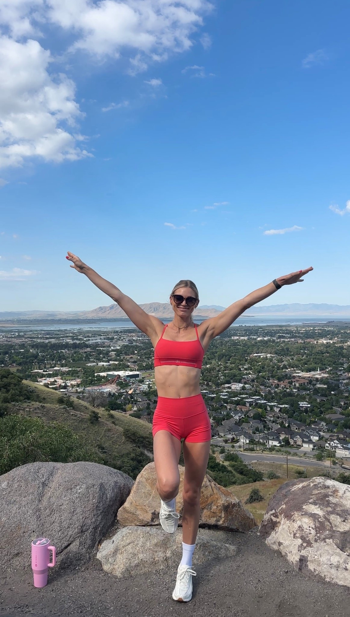 Loving this candy red set from @alo

Wearing an XS on top and bottom!

#LTKStyleTip #LTKSummerEdit #LTKActive