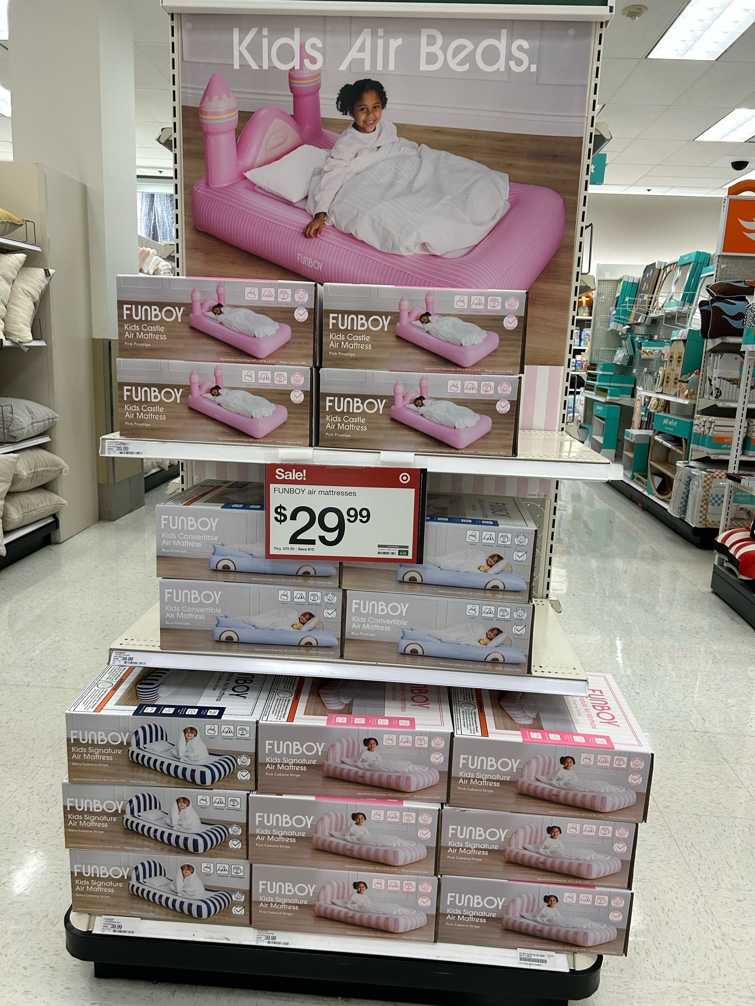 Funboy air mattress, love these!

#LTKKids