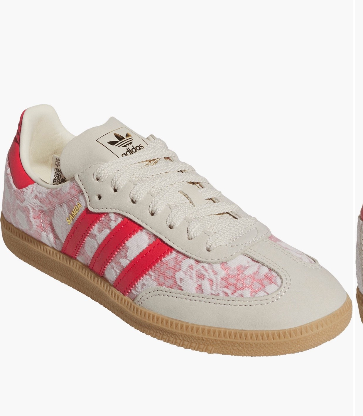 Mom version of the cute baby floral adidas!! 

#LTKStyleTip #LTKGiftGuide #LTKShoeCrush
