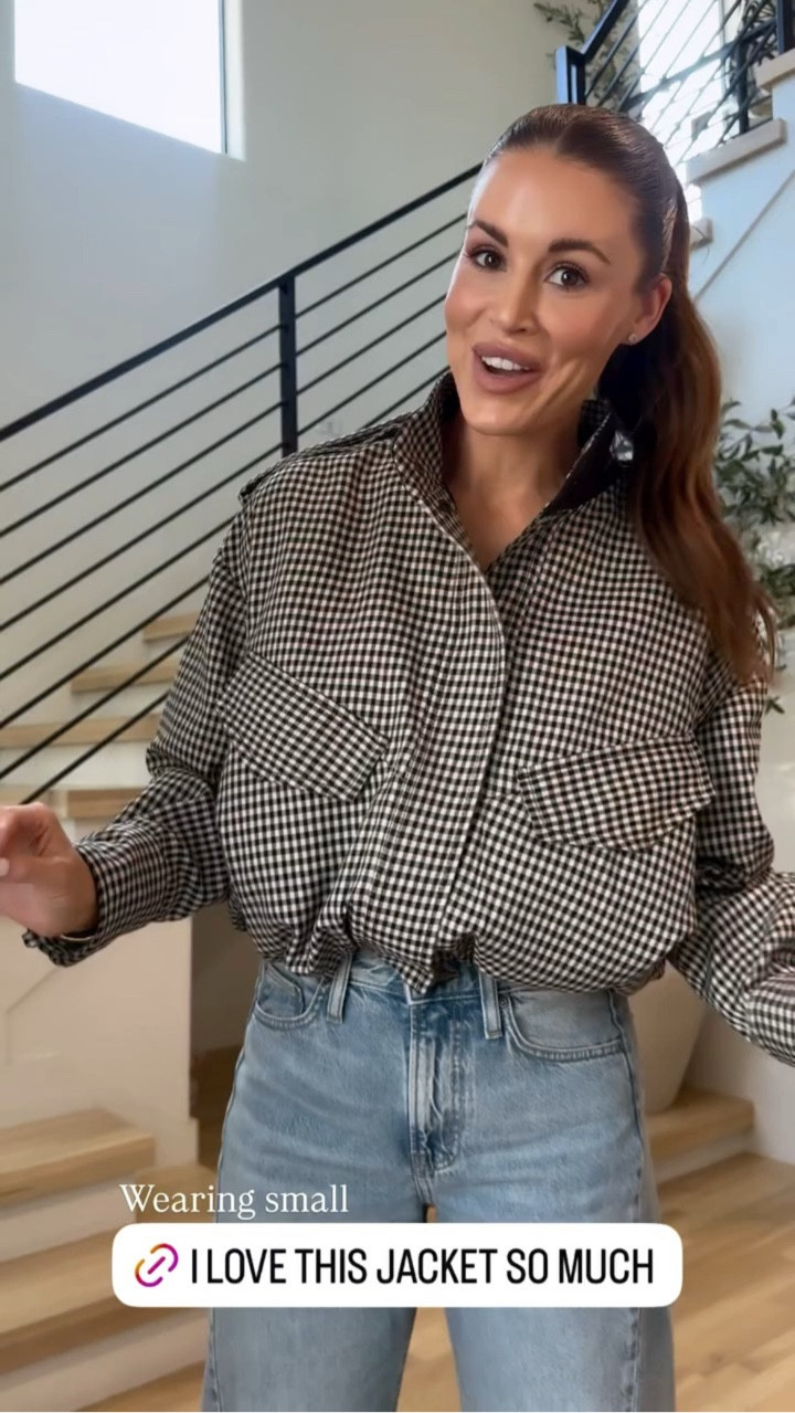 This is the cutest jacket I’ve seen in a long time! It buttons all the way up and has a bit of a cinched, cropped waist. The shoulder detail is so good. Looks great with jeans! The check print is also really cute! @Zara 

#LTKootd #LTKgrwm #LTKdayinmylife