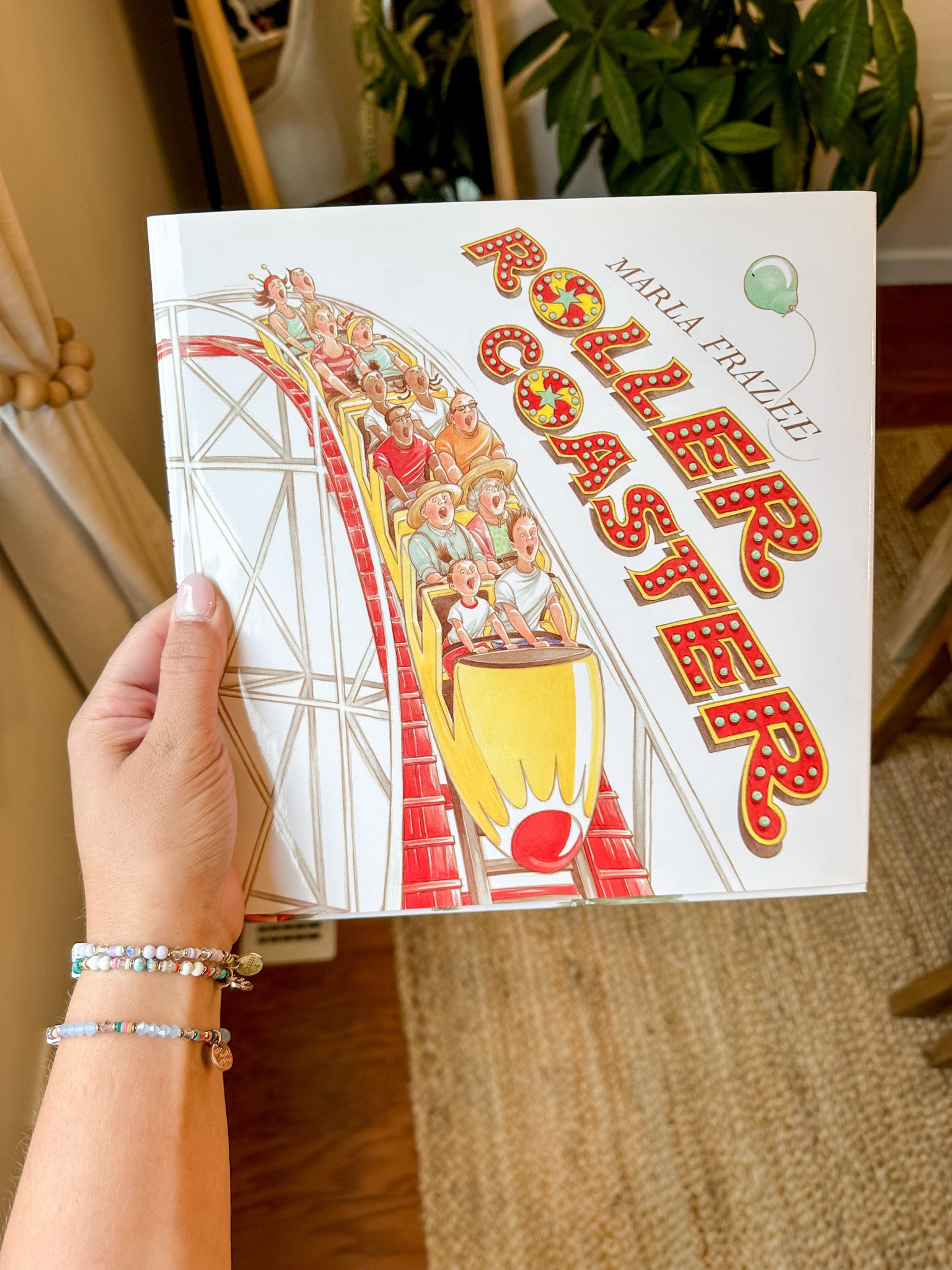 Sharing my top five books to gift to others from a pediatric SLP perspective! 😎