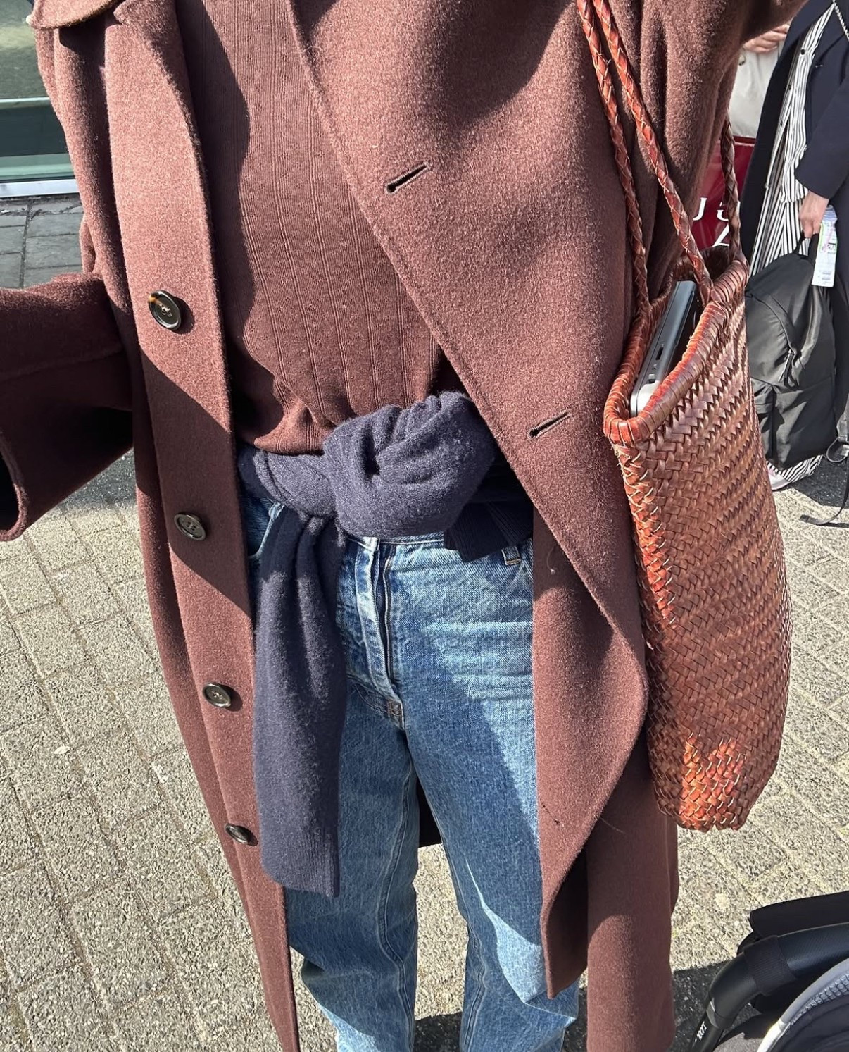 Chocolate brown and navy blue for spring. Styling light layers for spring in Amsterdam, elevating classic Still Here jeans with loafers and Massimo Dutti tailored coat, similar linked below

#LTKstyletip #LTKspring #LTKeurope