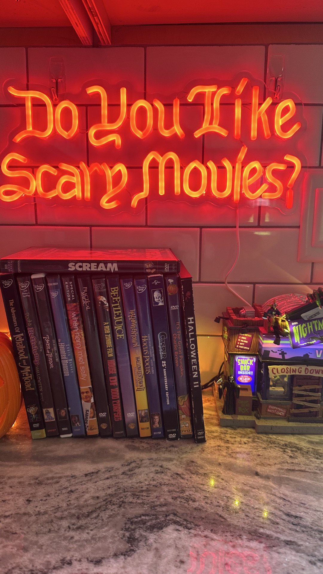 the perfect addition to spooky movie night 📼🔪🍿

#LTKSeasonal #LTKHome