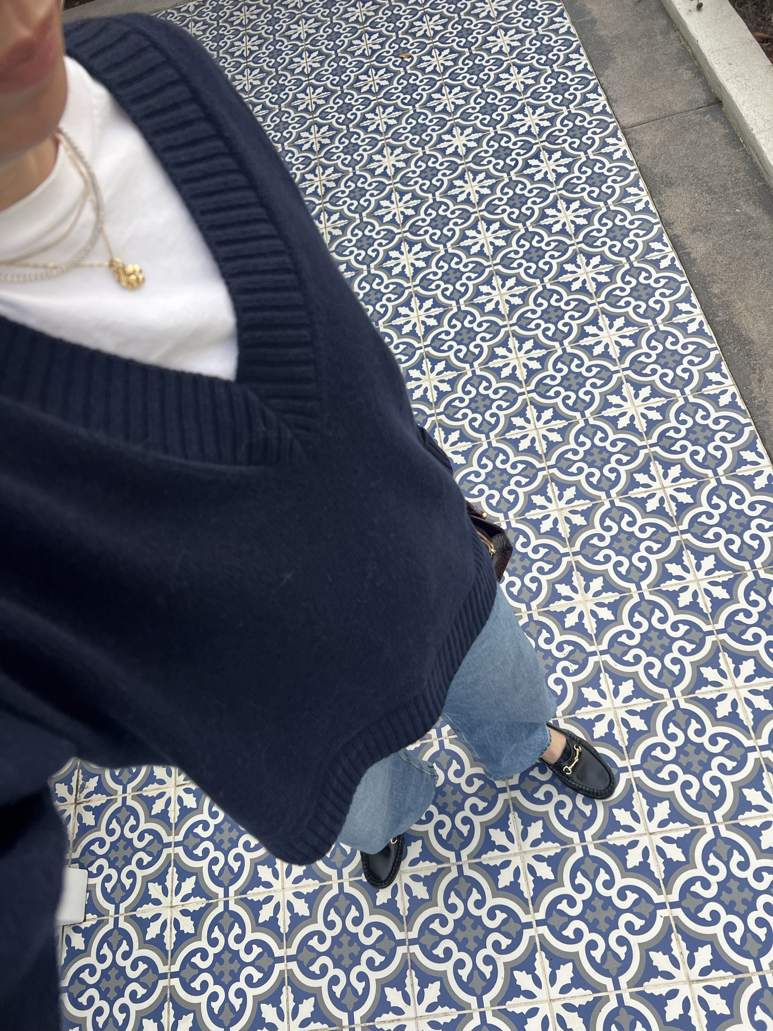 Perfect white tee, cashmere sweater, Gucci loafers, Gucci look for less 

#LTKWorkwear #LTKOver40 #LTKFindsUnder50