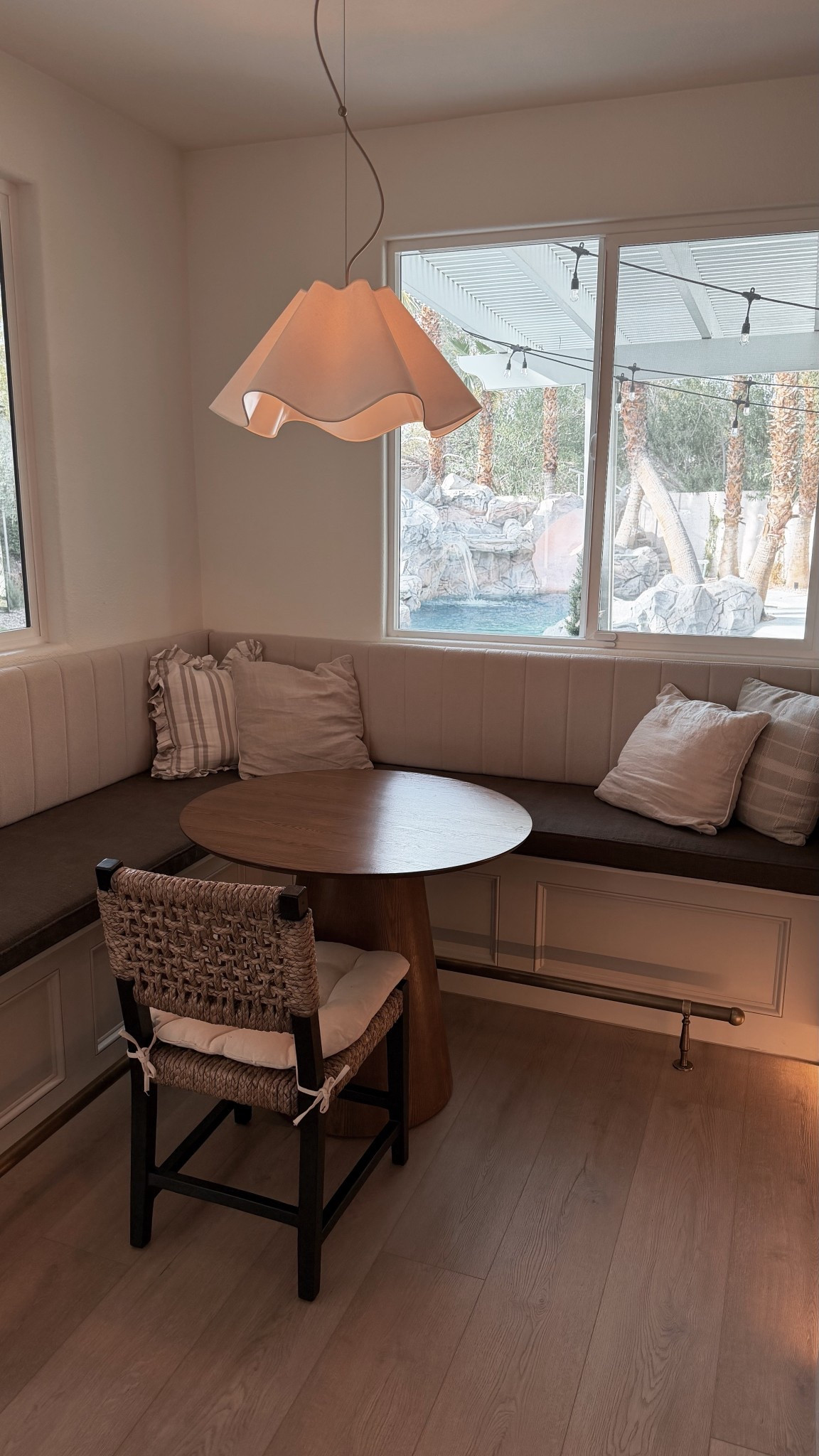 Dining nook // Custom bench seat and cushions

Chair: Living Spaces 
Chair cushion: Barnett Home Decor
Bottom cushion: Zip Cushions
Brass rail: Brassworks

#LTKHome