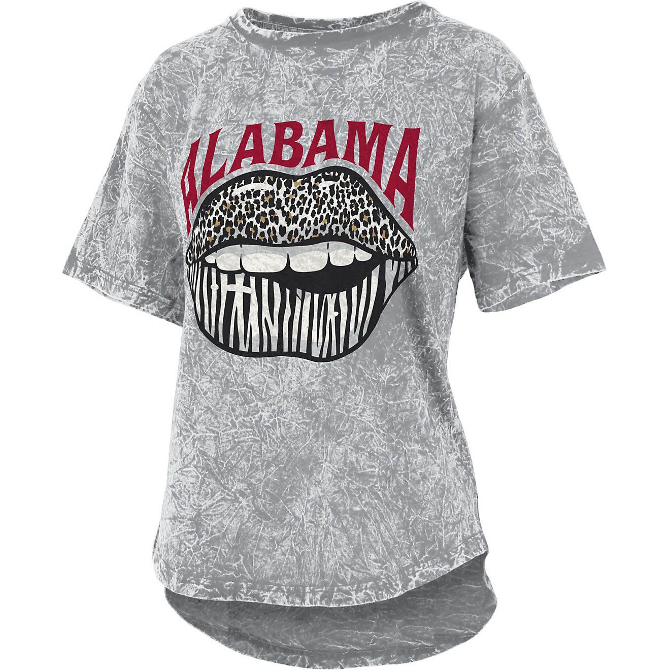 Three Square Women's University of Alabama Wild Lips Mineral Wash Graphic T-shirt | Academy Sports + Outdoors