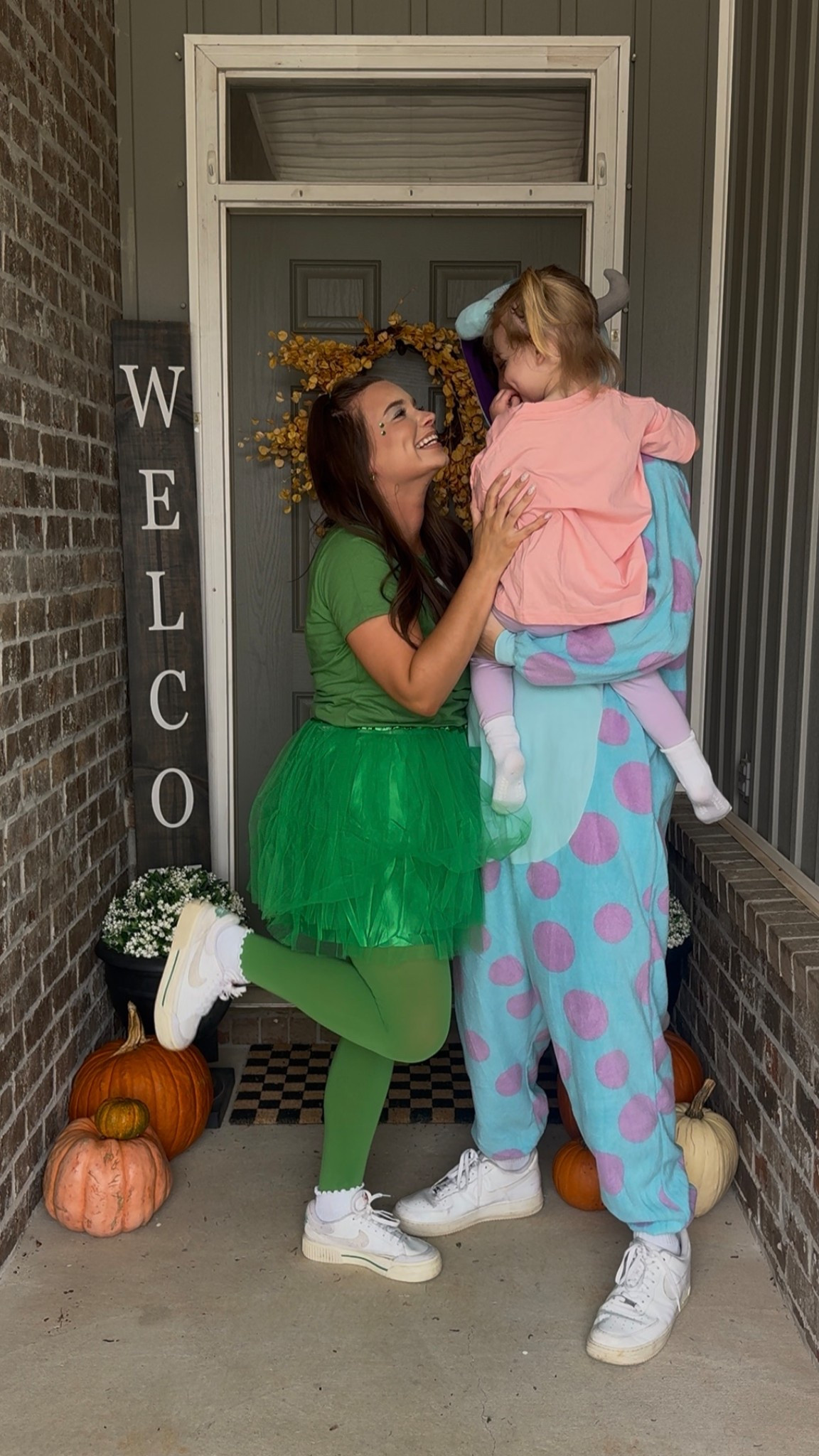 Last minute family costume! Monsters Inc!! All from Amazon 💚💜🩷