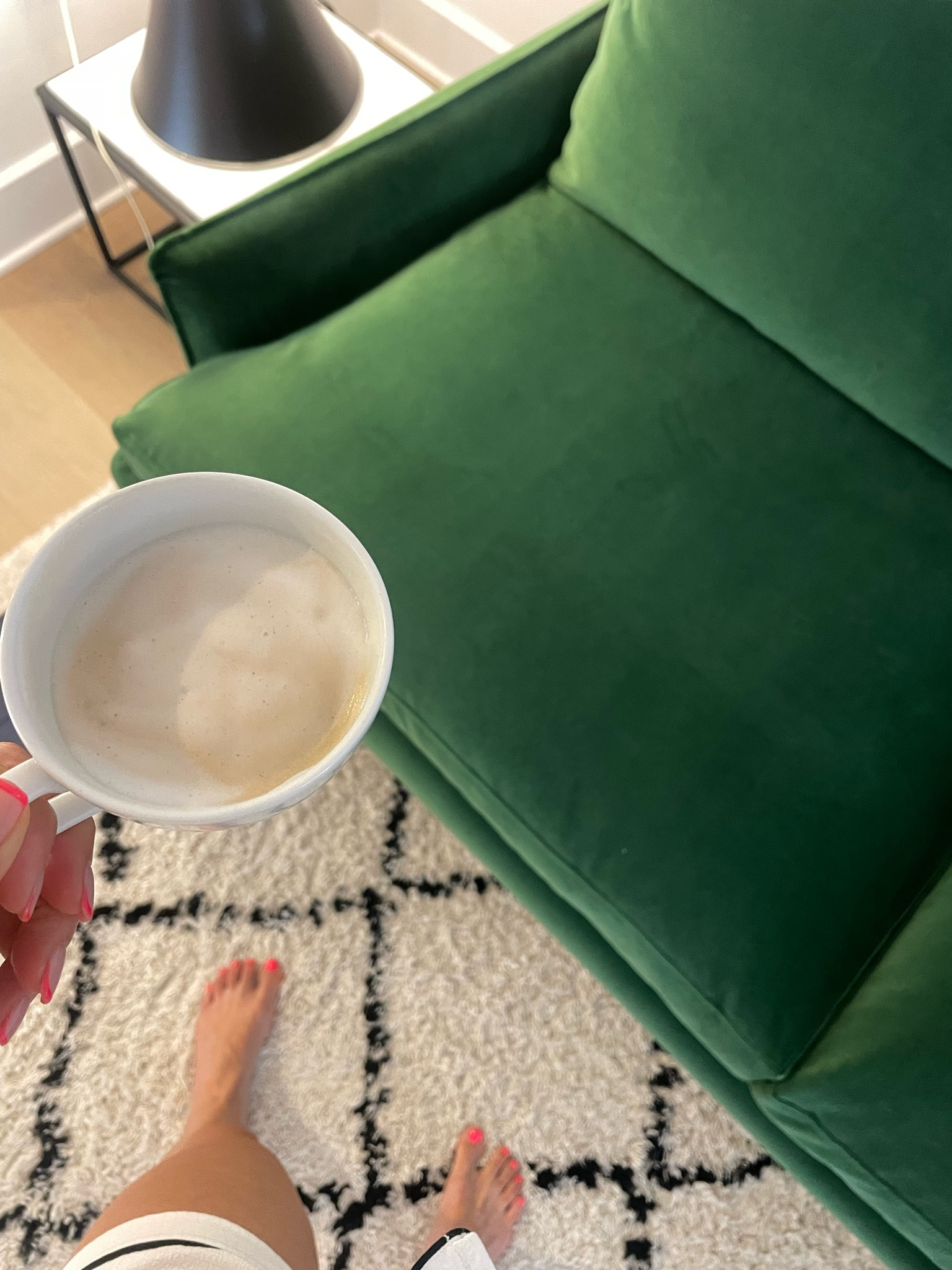 Saturday morning with my latte 

#LTKcanada #LTKcasa #LTKsummer