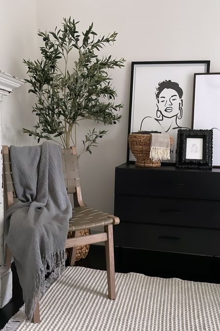 Get the Look for this cozy corner 

#LTKstyletip #LTKSeasonal #LTKhome