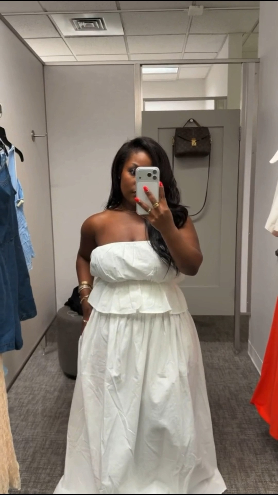 Vacation me now 🤏🏾🤏🏾 Set is eating for summer! The waist band on the skirt is so flattering. Skirt runs a little long for us petite girls.

Top: Size L 
Skirt: Size L 

Linking the rest of my Nordstrom haul below! 

Summer outfits, summer sets, vacation outfits beach, tropical vacation, Emmy Petit

#LTKMidsize #LTKSeasonal #LTKTravel