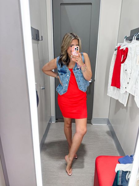 Target try on! Size 8 target finds! Tank dress tts but I sized up to a large. Size down in vest. 

Memorial Day, USA, red white and blue, 4th of July, July 4th, Independence Day, American, Americana 
@targetstyle @target #targetstyle #targetfashion #targetfinds #target 

#LTKMidsize #LTKFindsUnder50 #LTKFindsUnder100