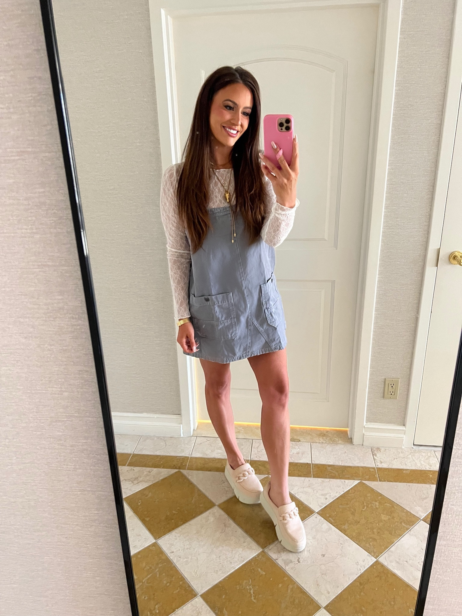 Spring outfitt

#LTKshoecrush #LTKstyletip #LTKfindsunder100