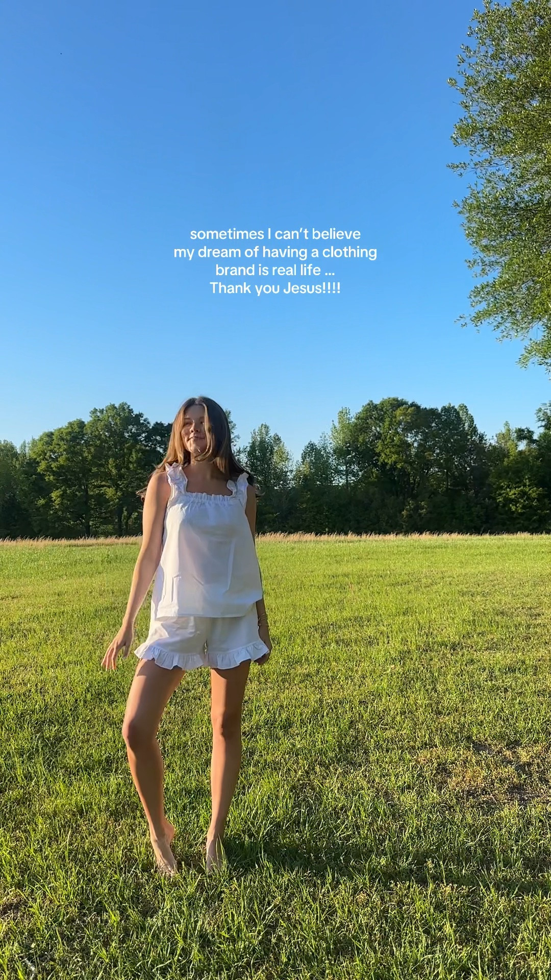 new @annakatherine white ruffle set!!! in love!

bridal, bridal pjs, matching set, spring matching set, summer matching set, beach cover up, white linen set, white ruffle top, spring inspo, watch now

#LTKFindsUnder100 #LTKWatchNow #LTKSeasonal