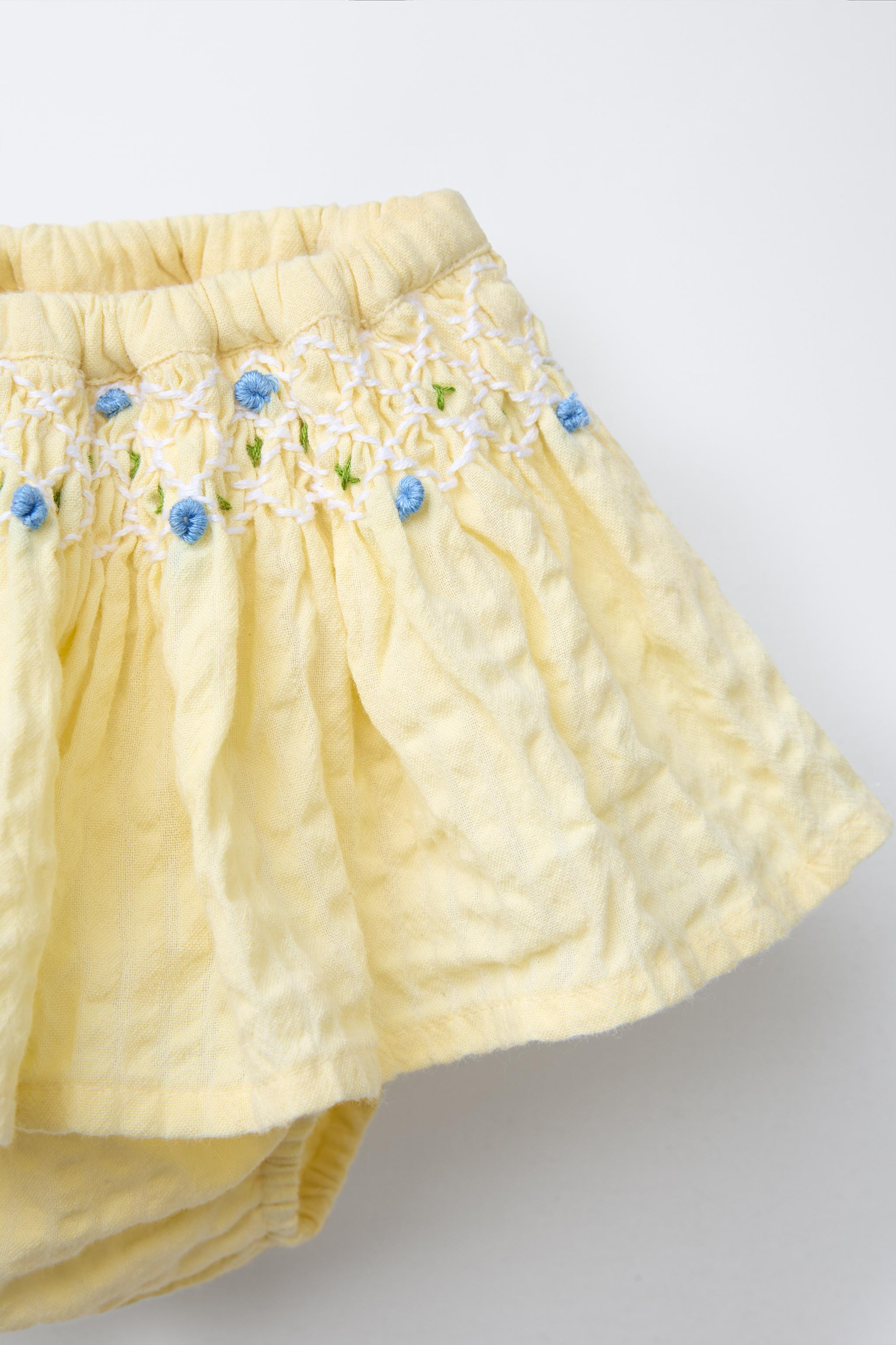 EMBROIDERED RUFFLE BOTTOMS | Zara US