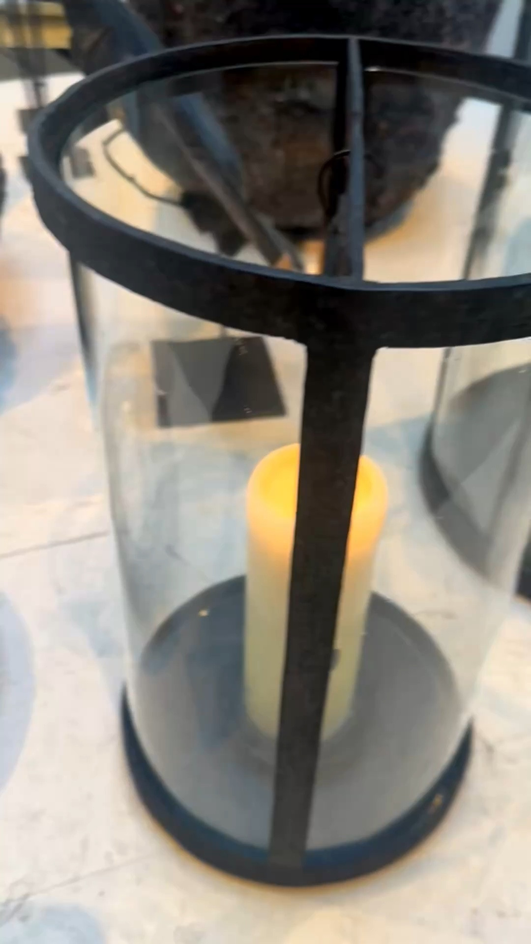 Candle moment — soft light, quiet mood, and a little glow to unwind.


#CandleHolder
#Hurricane
#CandleMoment
#SoftLighting
#CozyEvening
#AmbientLight