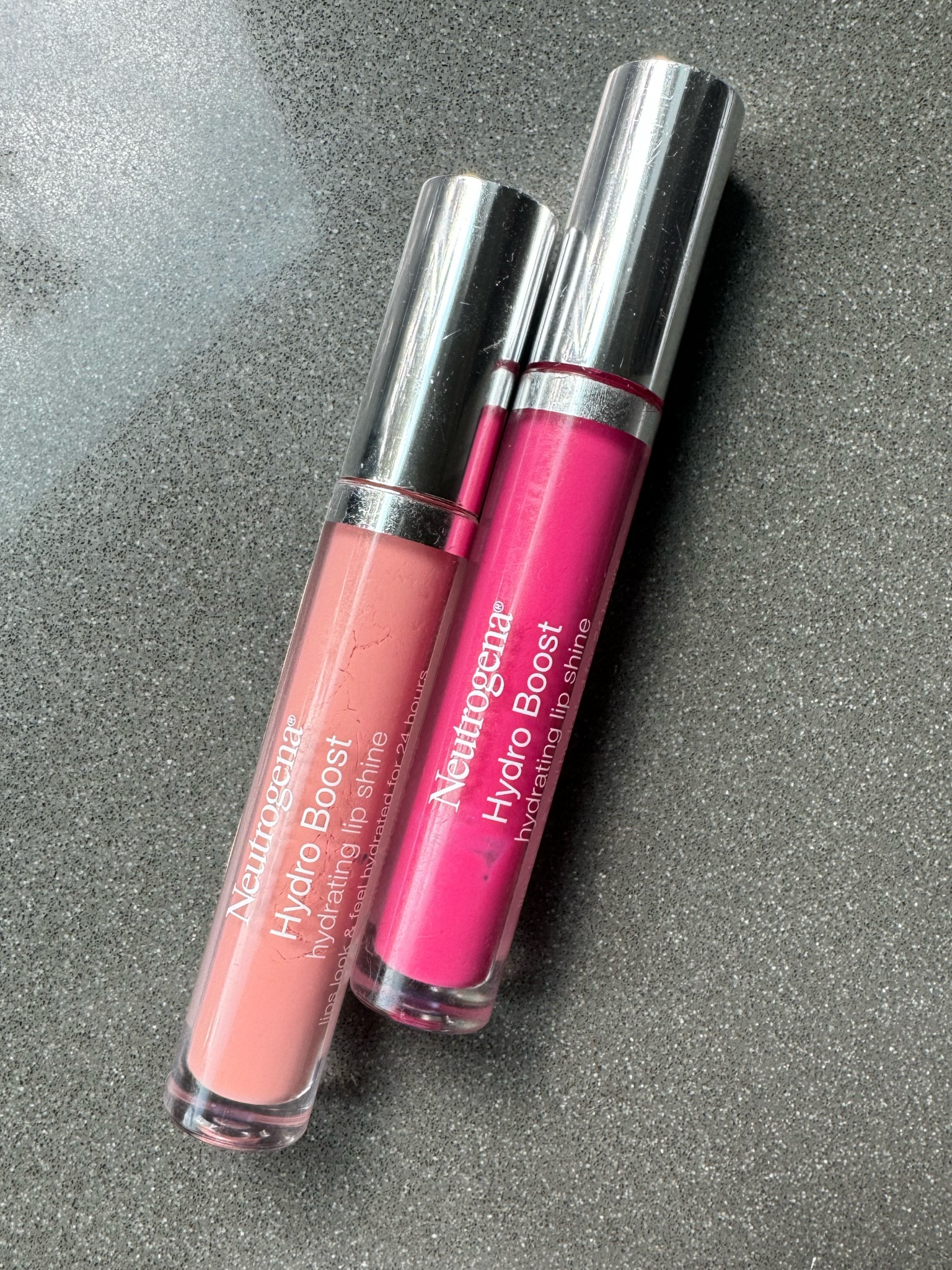 I love these $8 glosses more than my Victoria Beckham ones. Today’s combo is vibrant raspberry with ballet pink. Also love radiant rose and coral.

#LTKbeauty