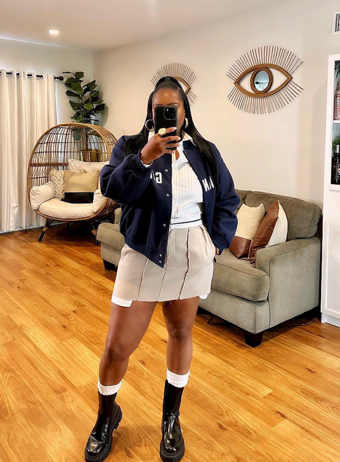 Cute and casual.  

#LTKmidsize #LTKstyletip #LTKSeasonal