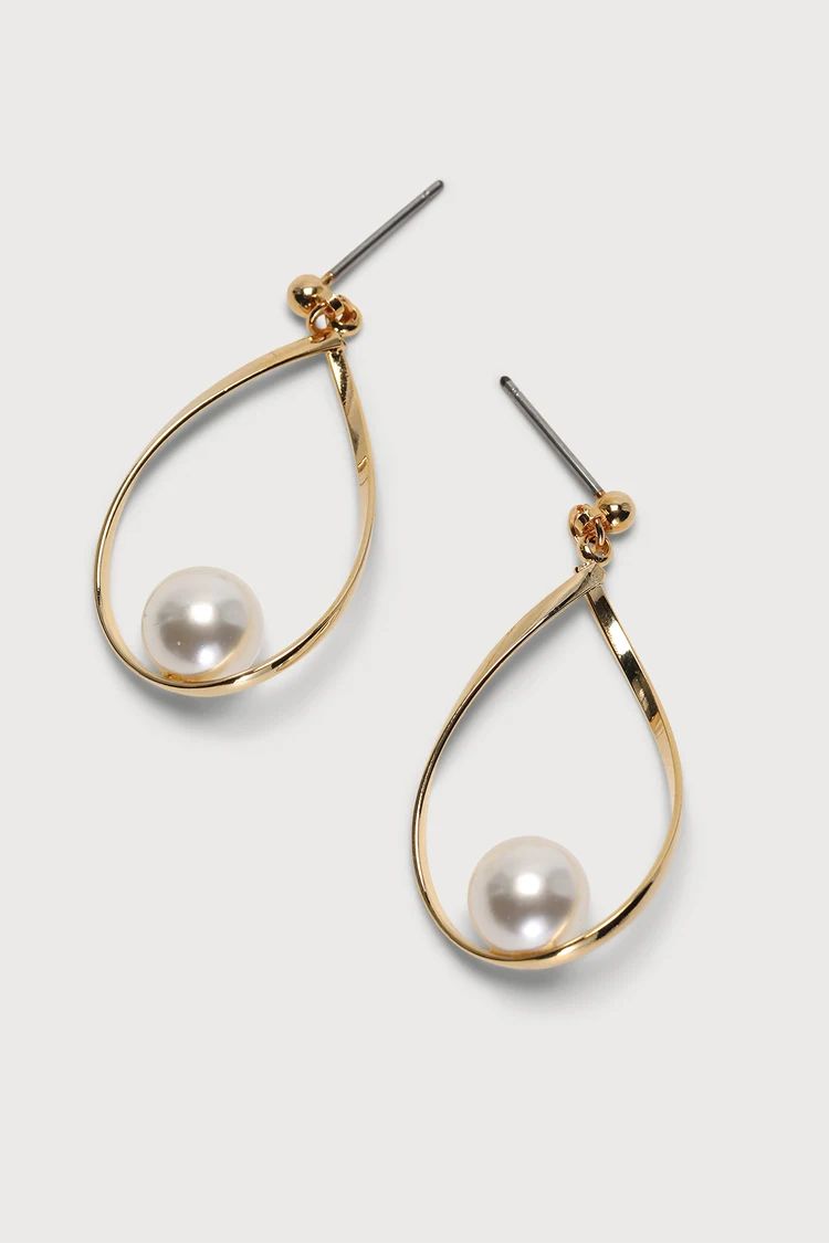Truly a Treasure Gold Pearl Teardrop Earrings | Lulus (US)