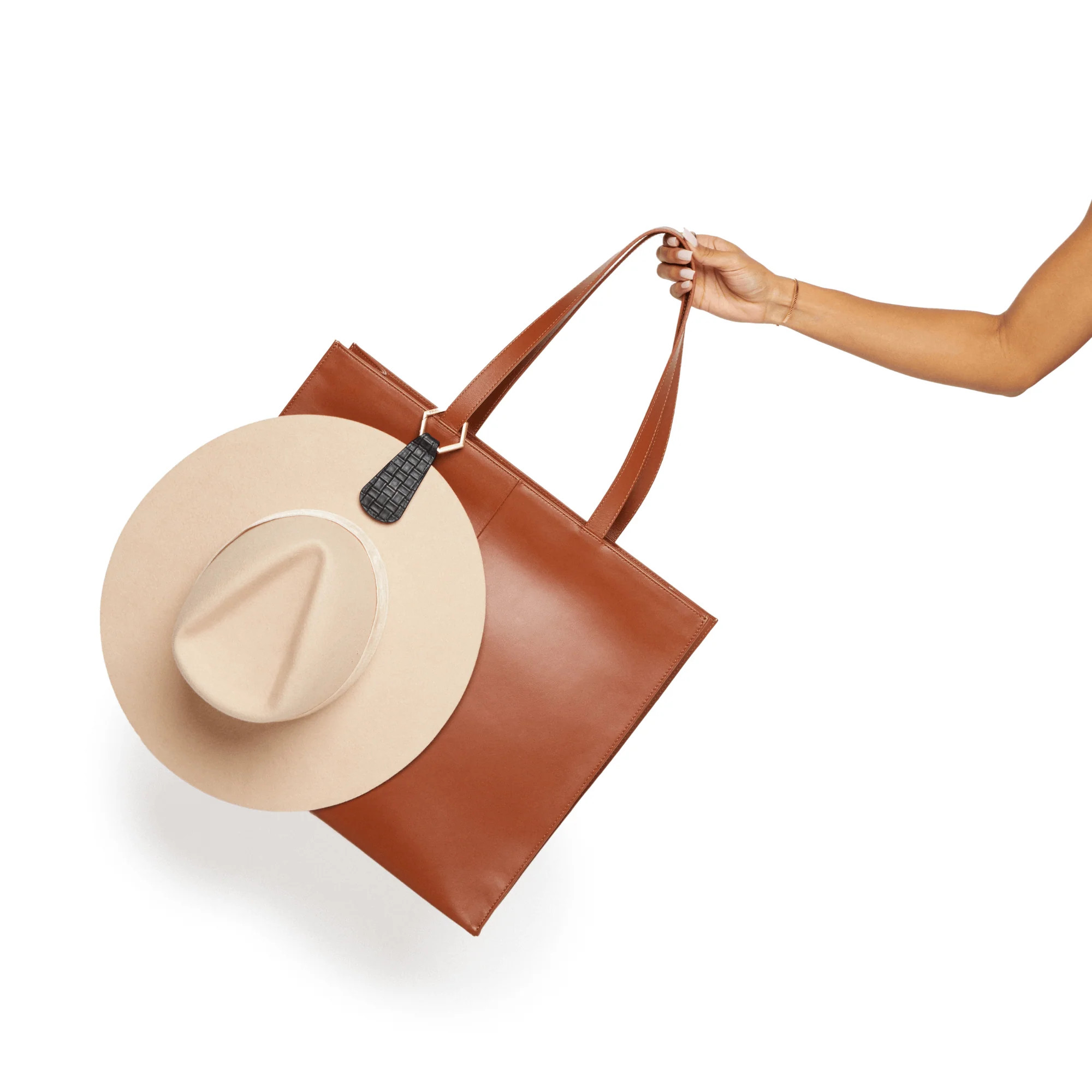 The Drop TOPTOTE Hat Clip | Lindsay Albanese