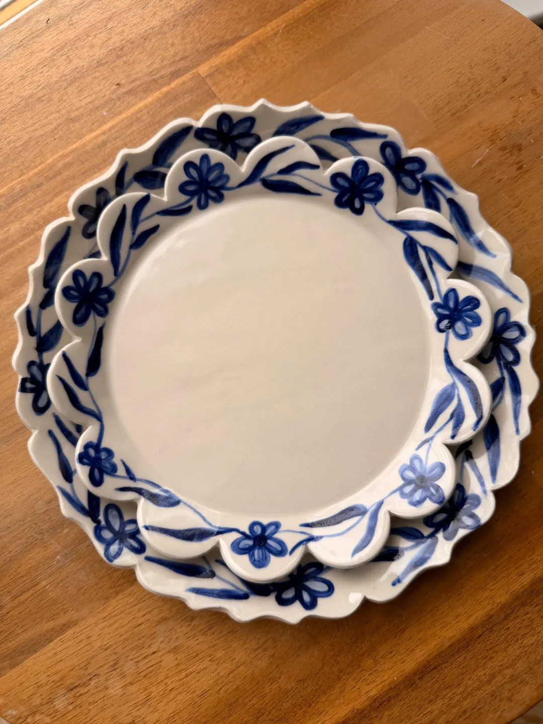 Blue floral scalloped rim plate | Etsy (Global)