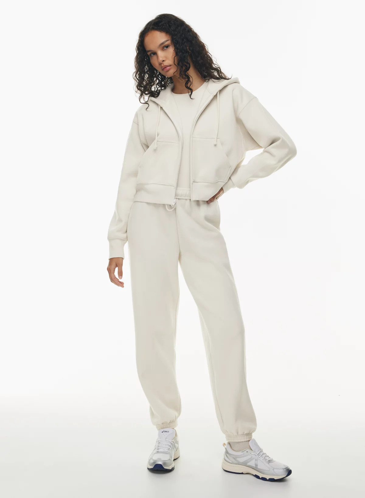 COZY FLEECE BOYFRIEND BOXY ZIP HOODIE | Aritzia