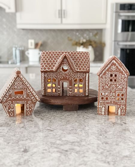 These gingerbread houses from Pottery Barn are a must have for me! They are whimsical yet classic. I love them displayed with a little tea light inside of them.


Pottery barn Christmas, Pottery Barn gingerbread house, Christmas decor 

#LTKhome #LTKHoliday