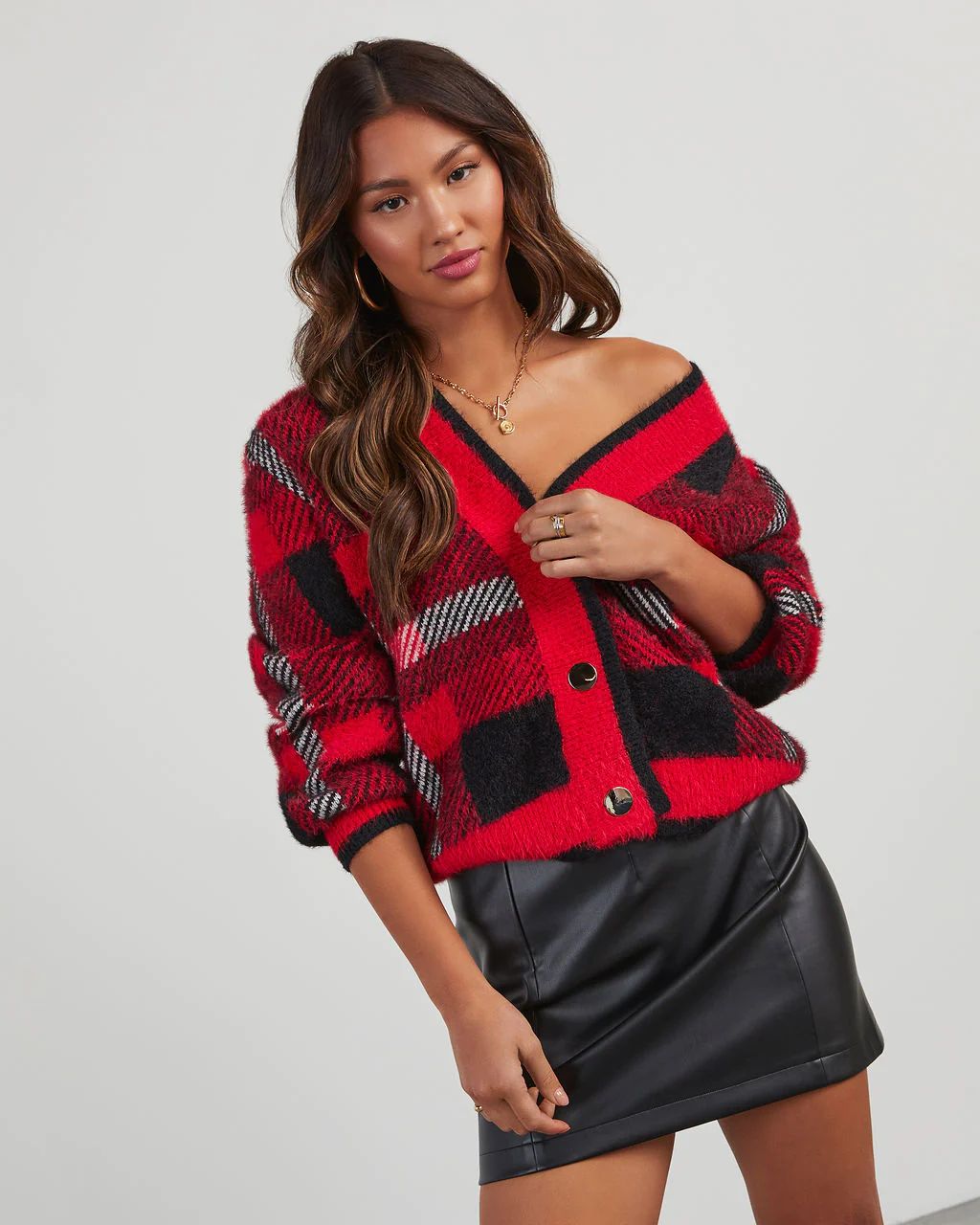 Taylor Plaid Fuzzy Knit Cardigan | VICI Collection
