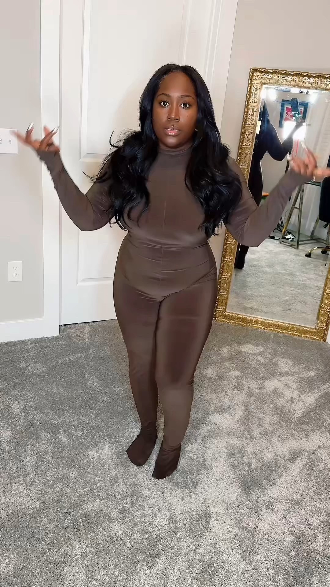 One bodysuit five looks 