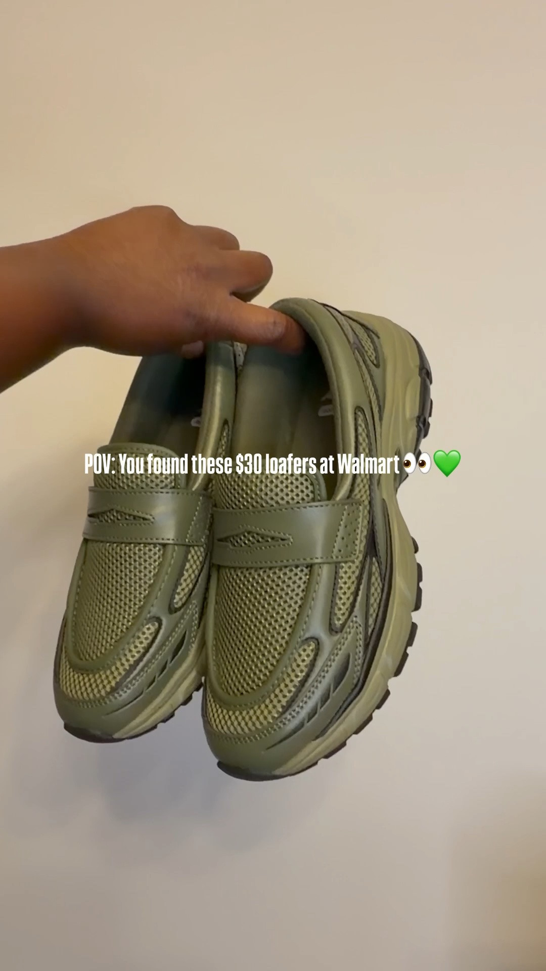 @Walmart find! Affordable alternative. #walmart #walmartfind

#LTKootd #LTKgrwm
