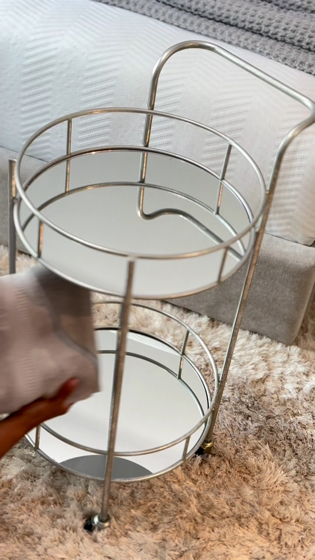 Turning a corner of our guest room into a little welcome moment 🤍

Fresh towels
Soft florals
A candle for that calm, lived-in feel

It’s the smallest details that make guests feel thought of. You don’t need a full makeover — just thoughtful layering.

I linked the towels, tray, florals, and candle here for you 

#LTKHome #LTKSeasonal #LTKValentine