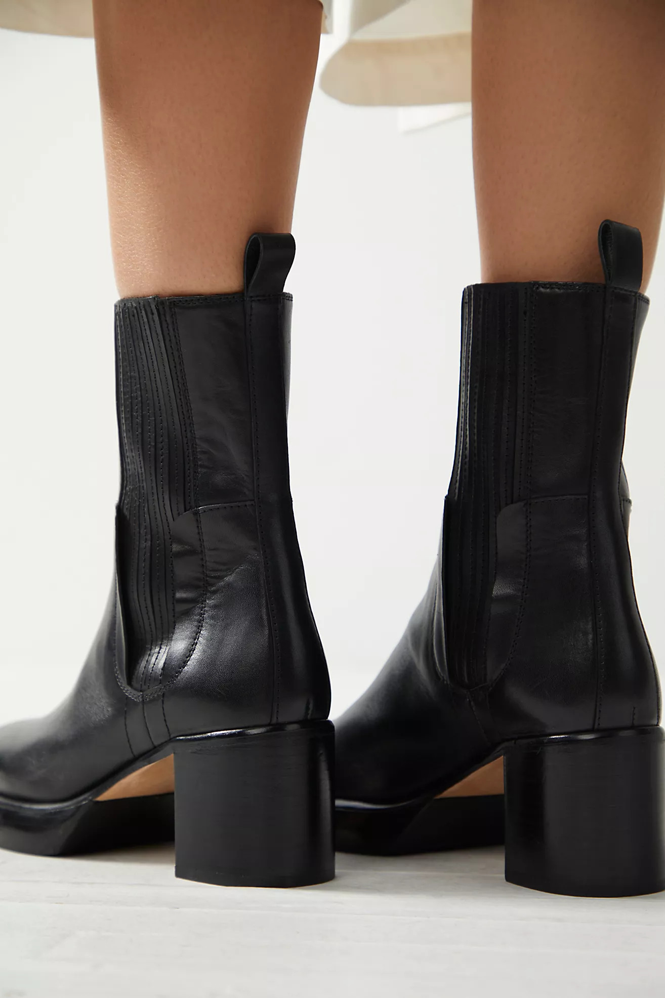 Onyx Chelsea Boots | Free People (Global - UK&FR Excluded)