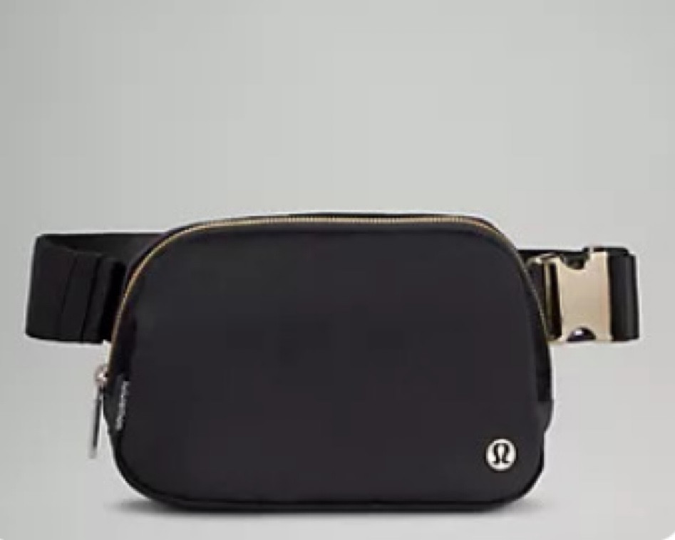 Lululemon everywhere belt bag, back in stock! Run! 

#LTKSeasonal #LTKGiftGuide #LTKitbag