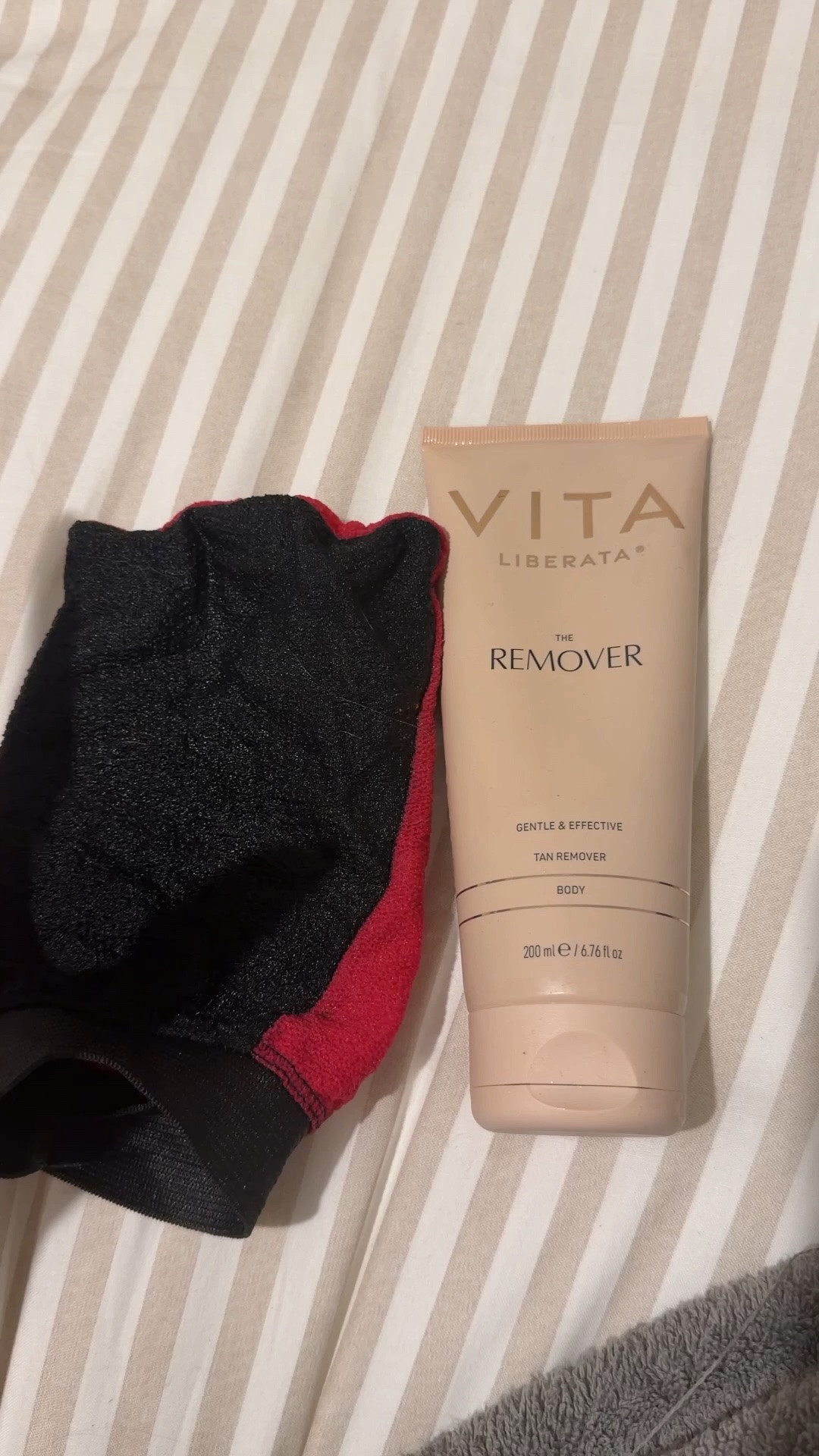 Amazing fake tan remover! The mit is incredible!!!!!! 

Fake tan, false tan

#LTKuk #LTKgiftguide #LTKbeauty