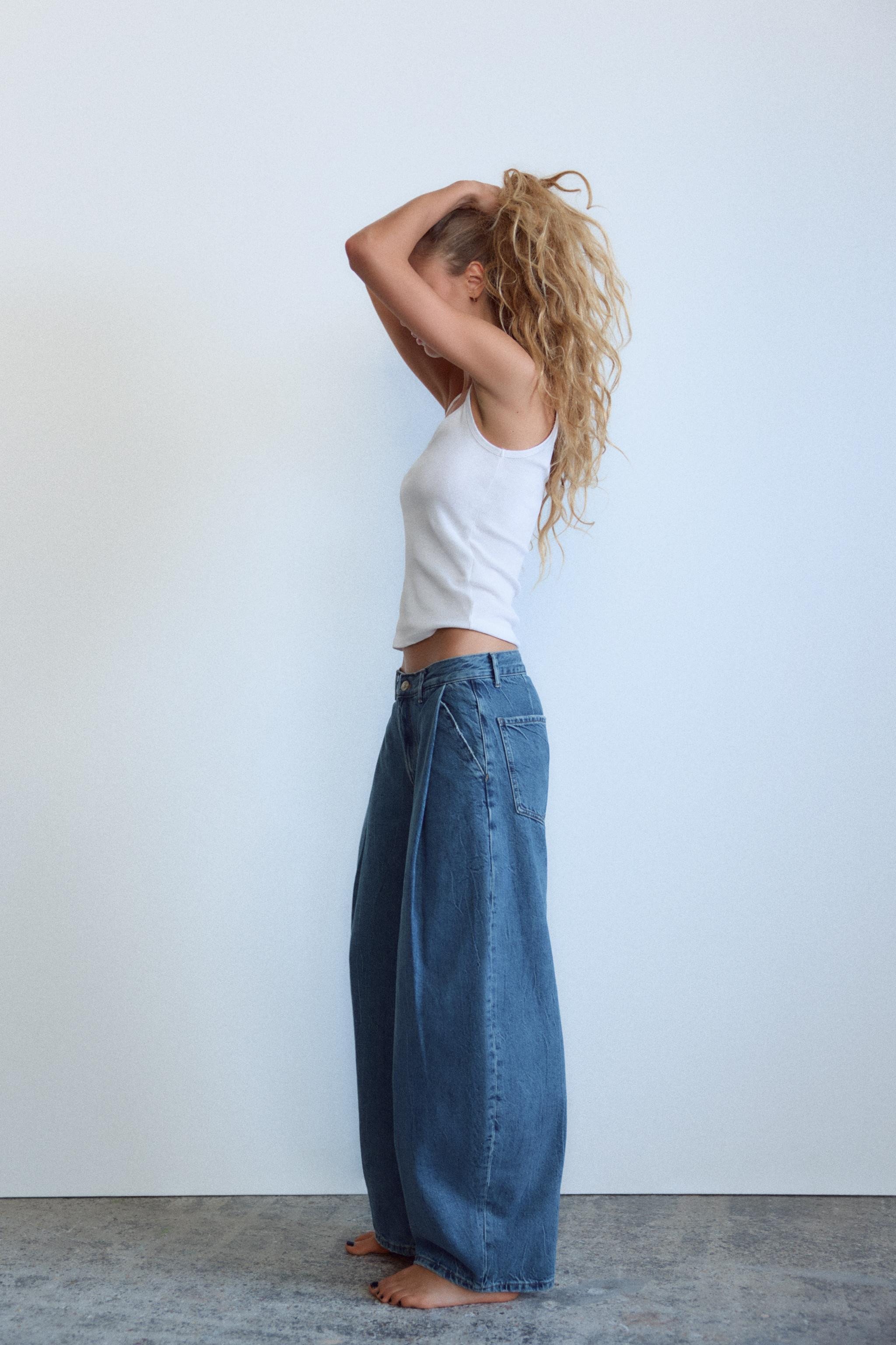 TRF LOW-RISE PLEATED JEANS | Zara US