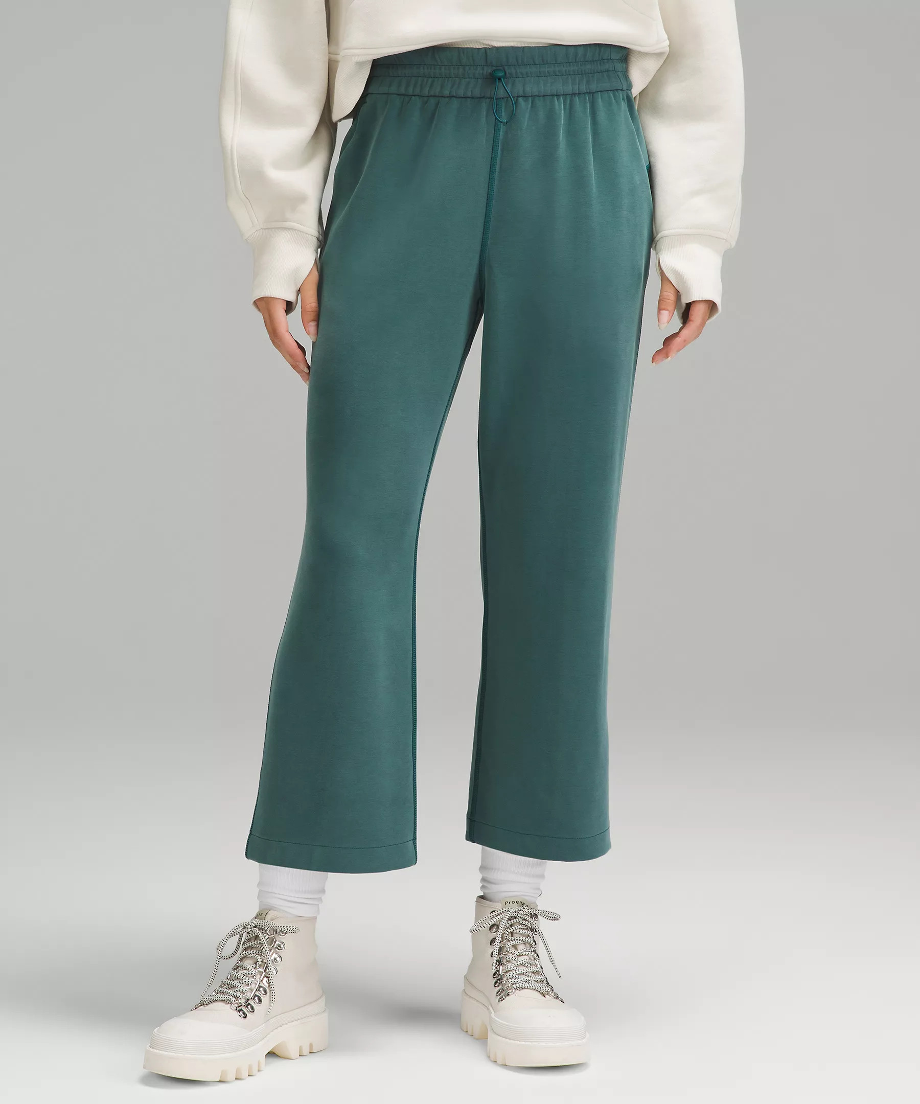 Softstreme High-Rise Straight-Leg Cropped Pant | Women's Capris | lululemon | Lululemon (US)