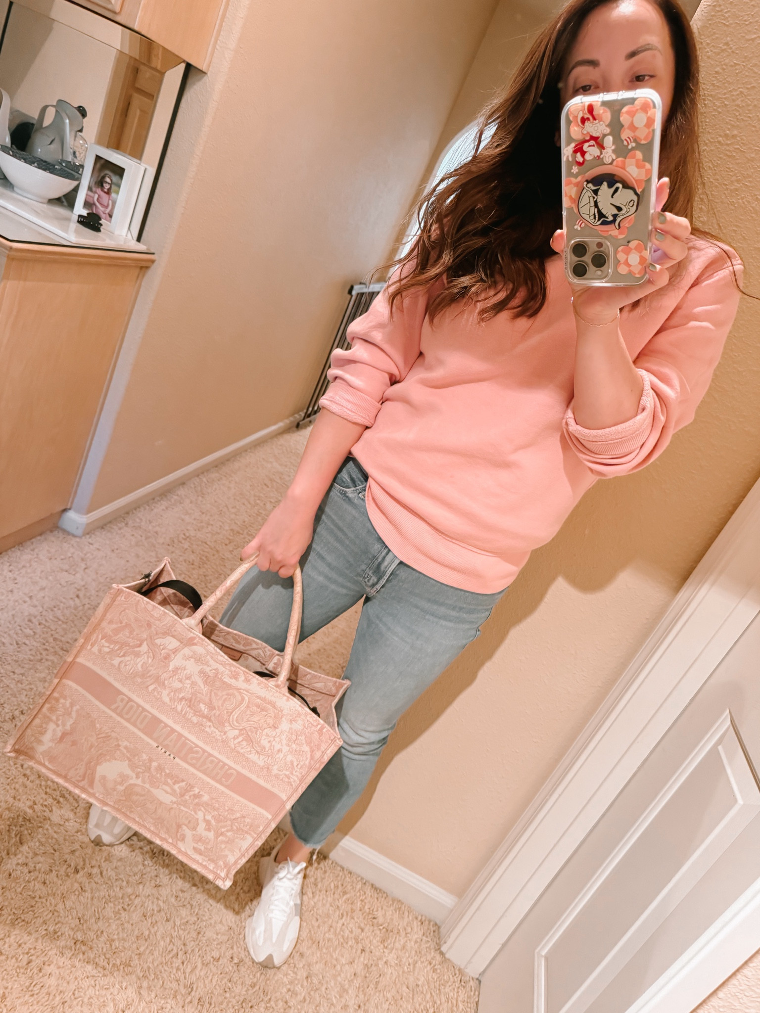 A simple pink sweatshirt. So soft. True to size  

#LTKFindsUnder50 #LTKMidsize #LTKOver40