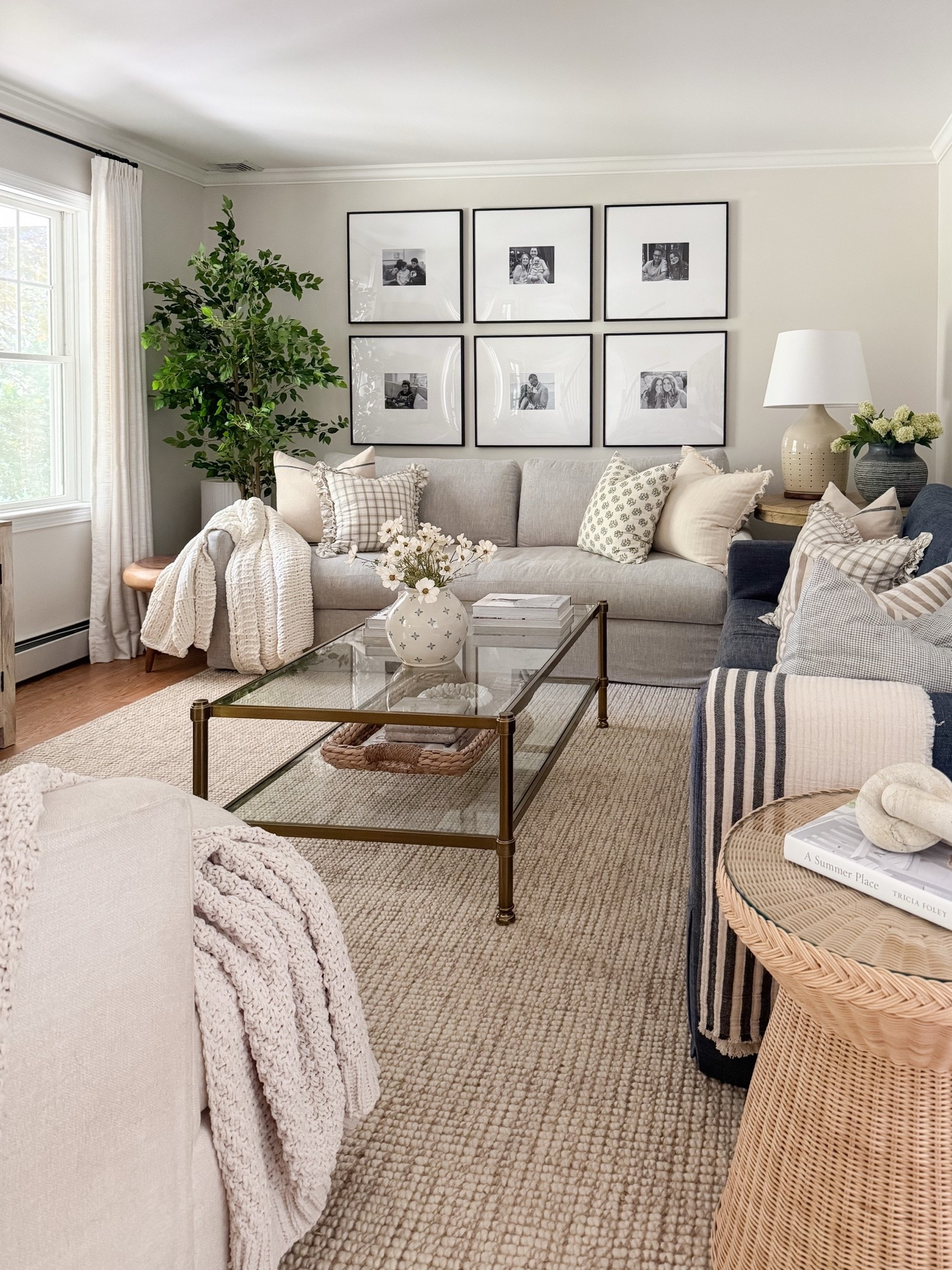 These living room finds would complement a variety of home styles, and I love the mix of high and low price points. Plus, several of these are on sale right now!

#LTKHome